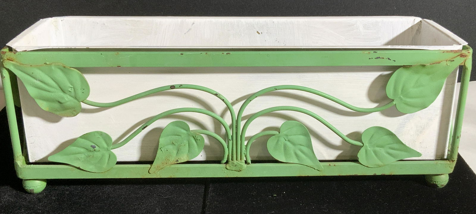 Painted Tole Planter in Metal Leaf Footed Holder (1 of 5)