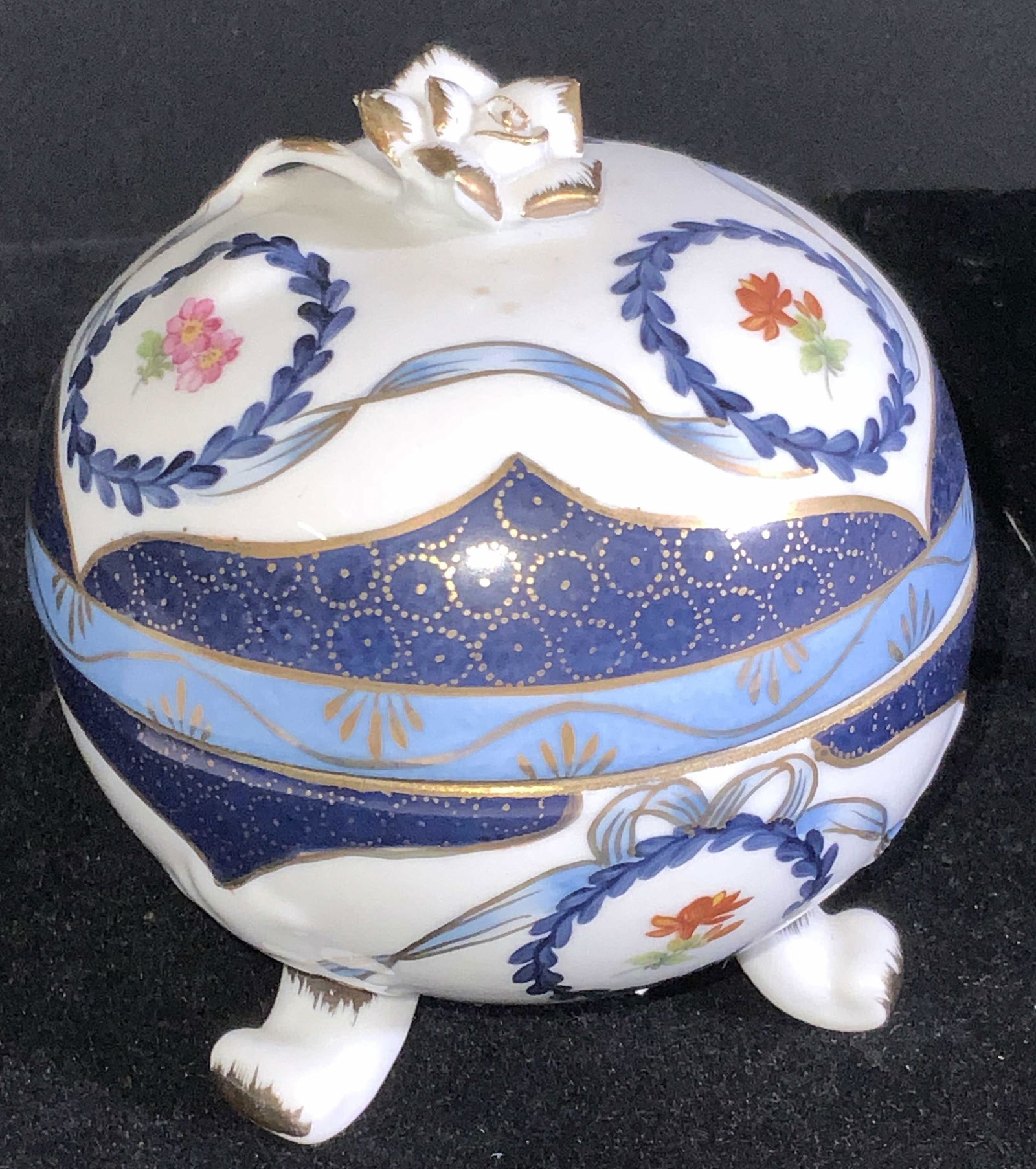 Hand Painted Footed Porcelain Trinket Box, Lidded (1 of 9)