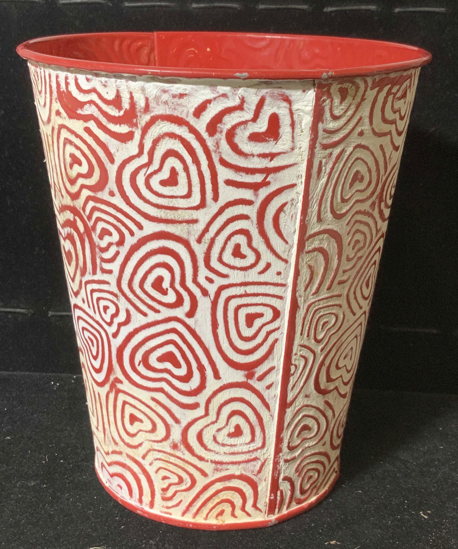 Heart Motif Toleware Canister (1 of 5)