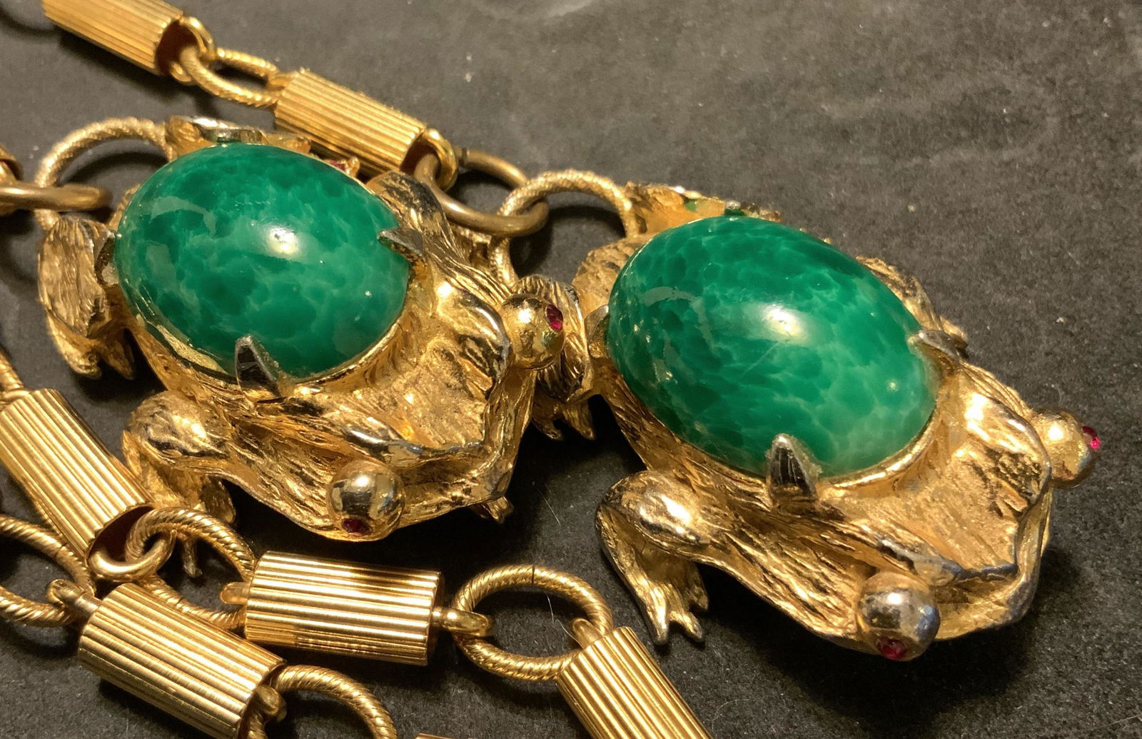 Double Frog Gold Tone Fashion Accessory (1 of 16)