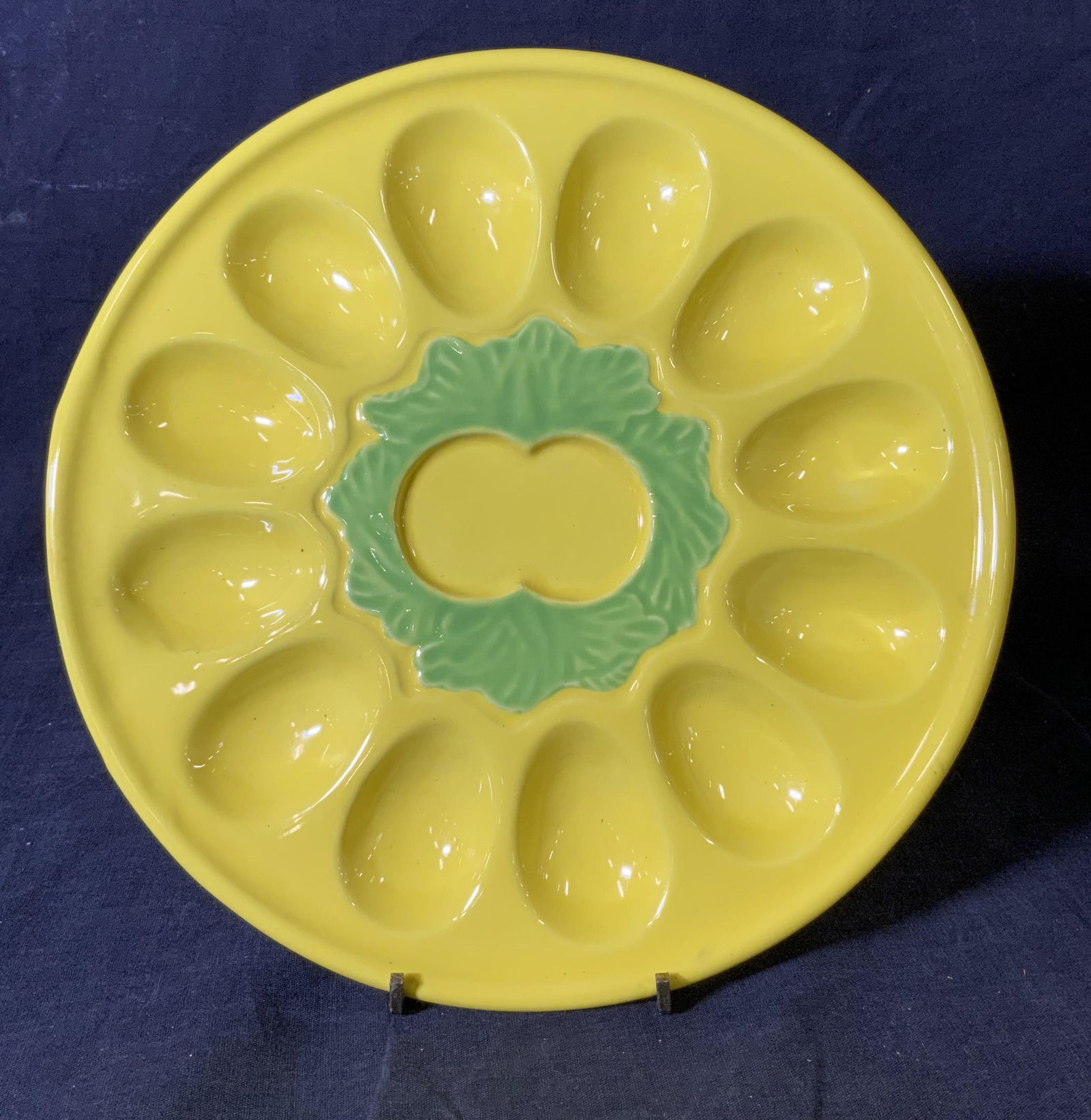 KM Palm Beach Ceramic Egg Dish (1 of 5)