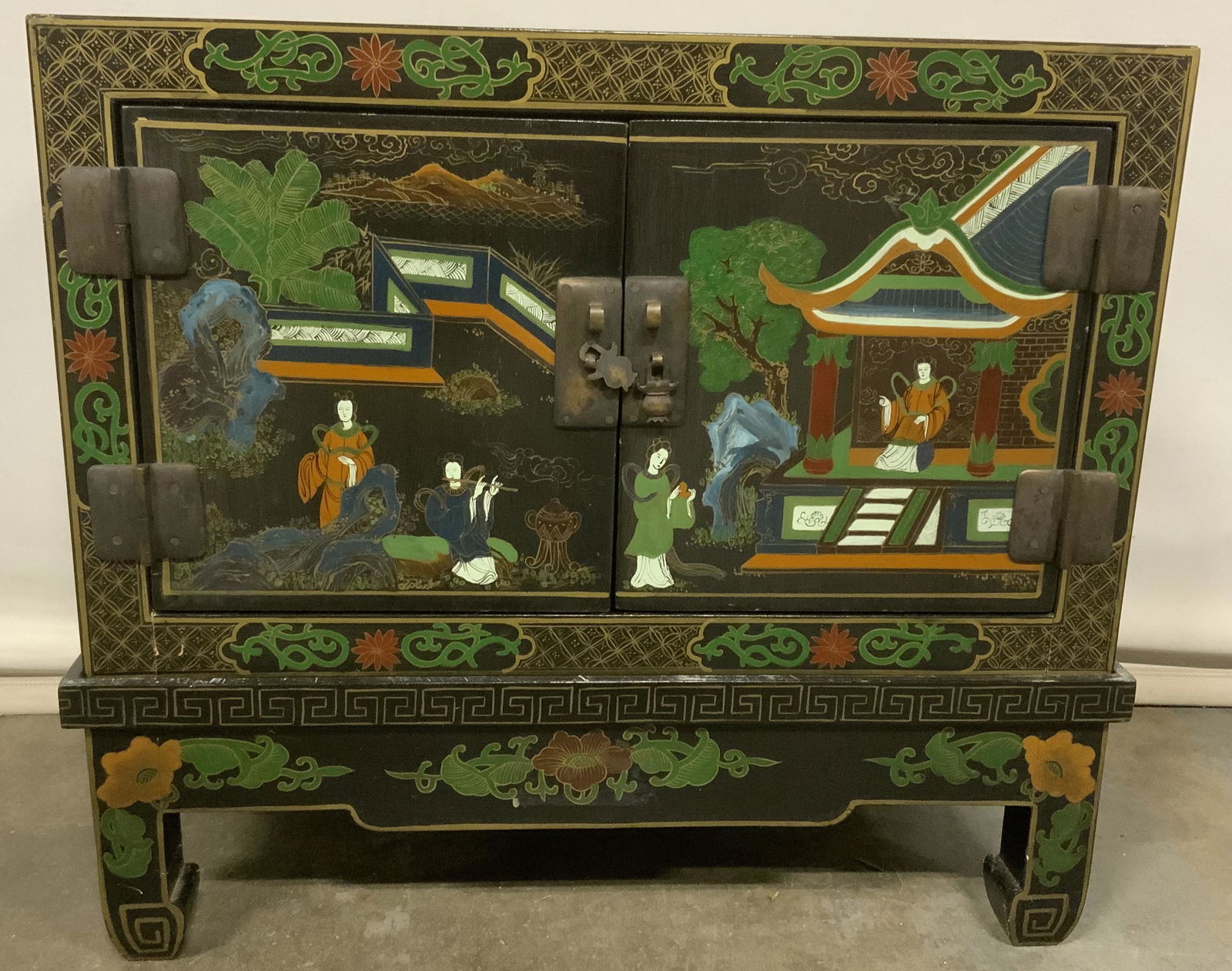 Vintage Asian Hand Painted Low Cabinet (1 of 13)