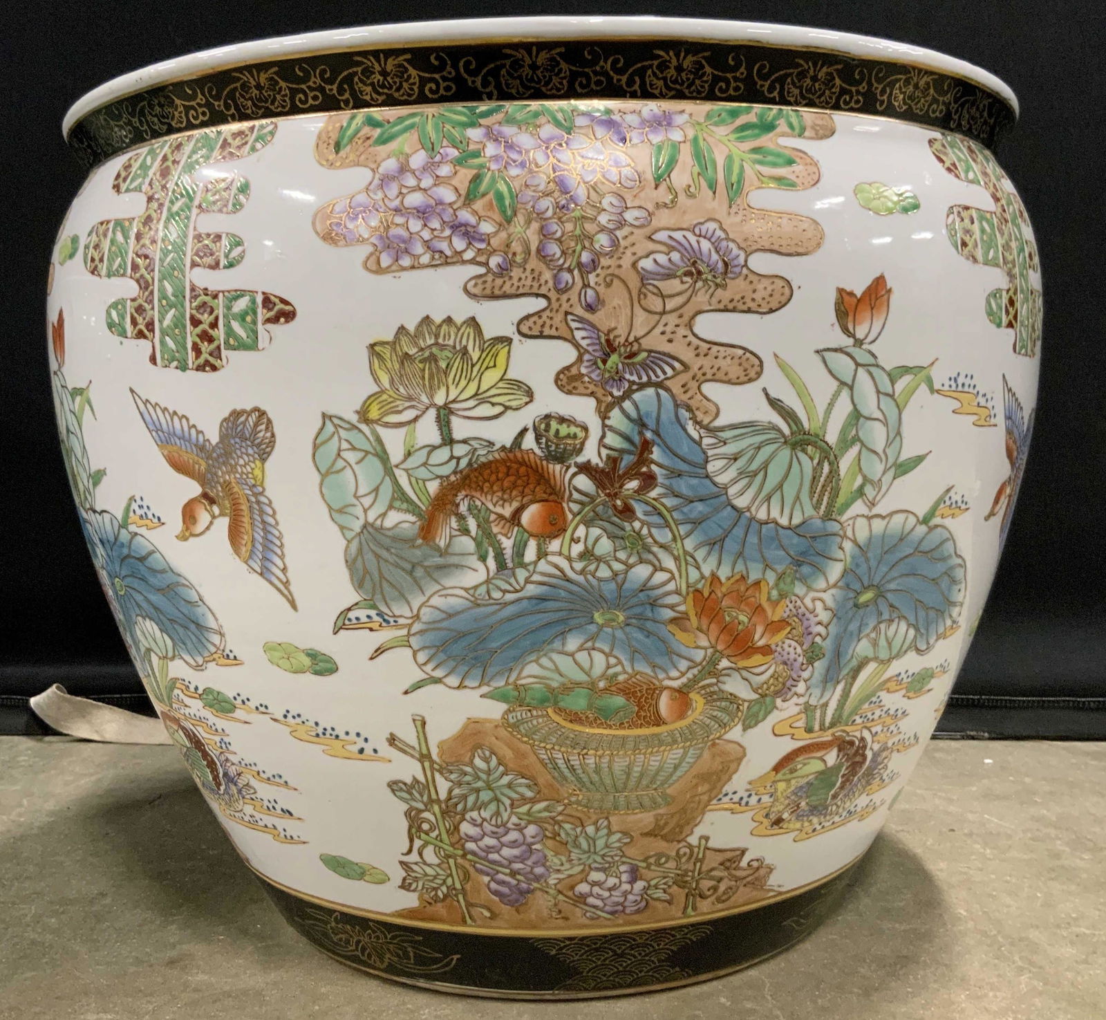 Hand Painted Asian Ceramic Planter (1 of 10)