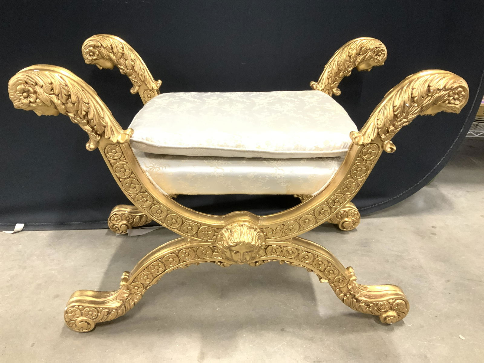 Solid Gilt Baroque ‘X’ Stool with Figureheads (1 of 12)