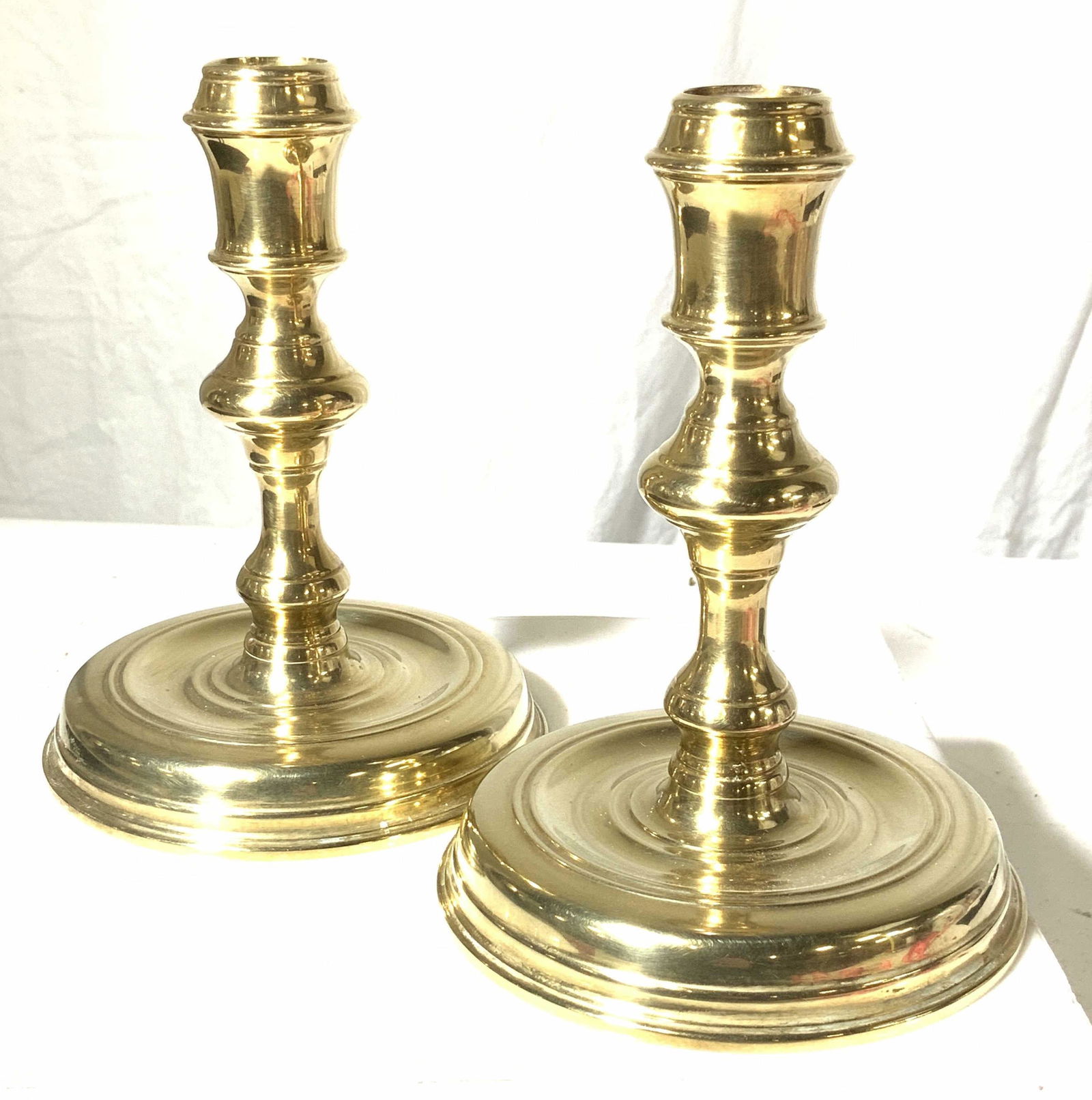 Pr COLONIAL WILLIAMSBURG Brass Candlesticks, Sgn (1 of 9)