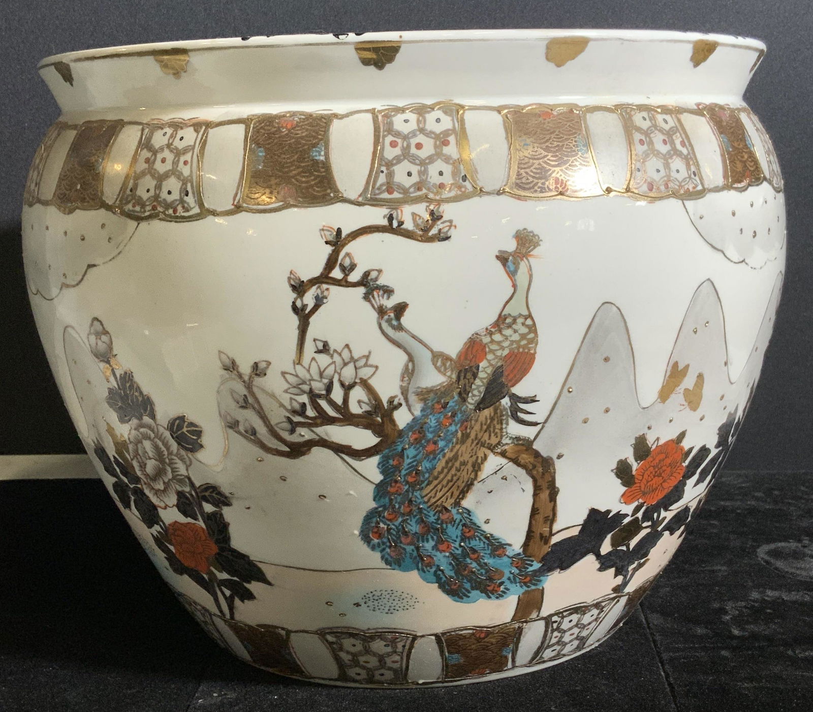 Chinese Porcelain Floor Planter w Peacocks (1 of 15)