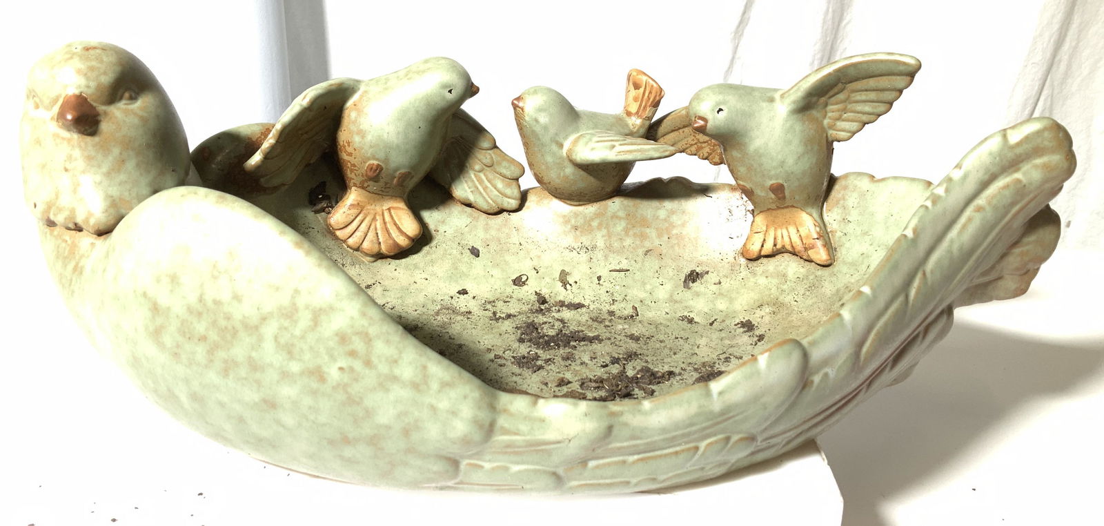 Outdoor Bird Bath ceramic Statuary (1 of 8)