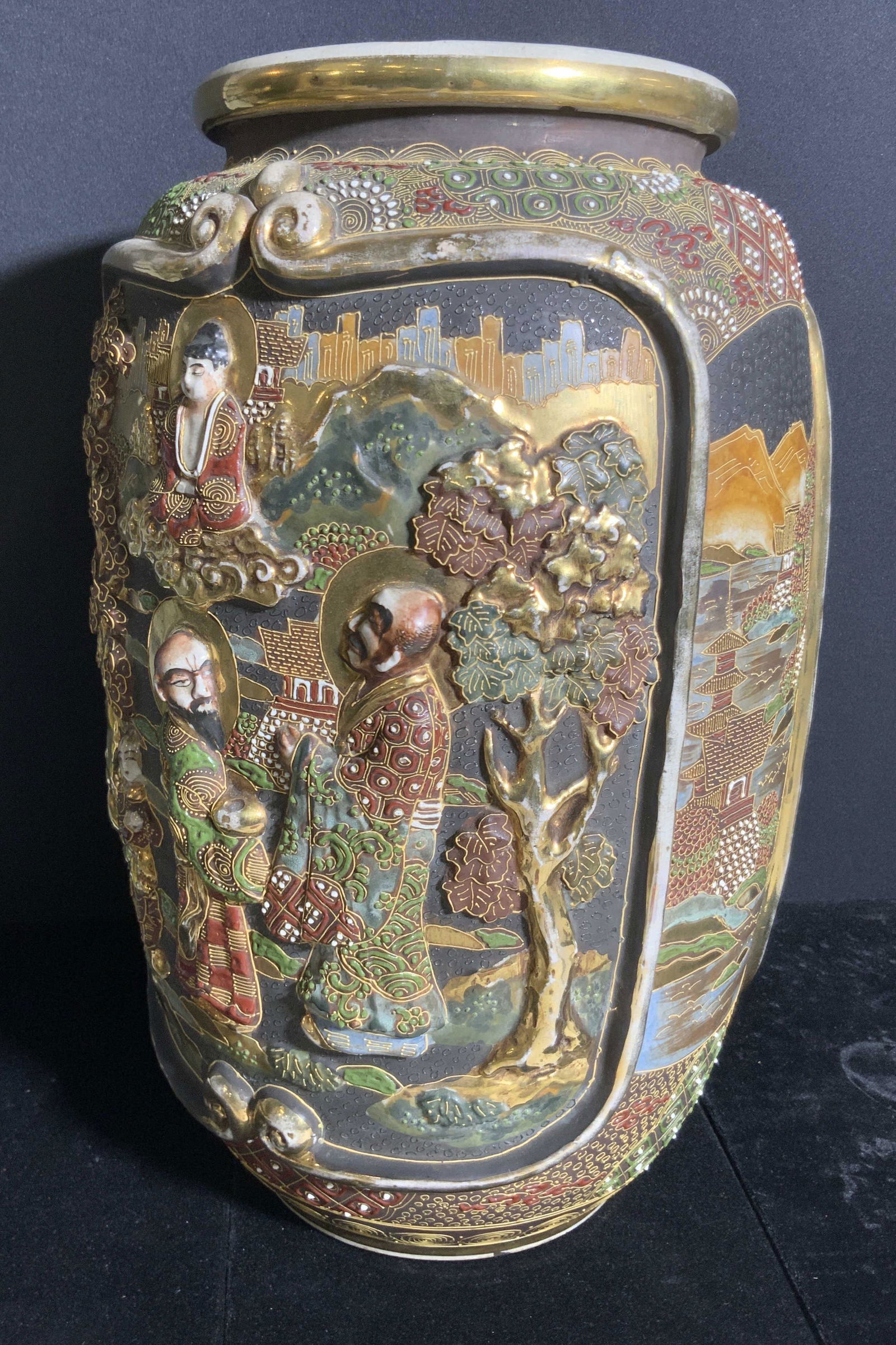 Oversized Signed Satsuma Japanese Porcelain Vase (1 of 20)