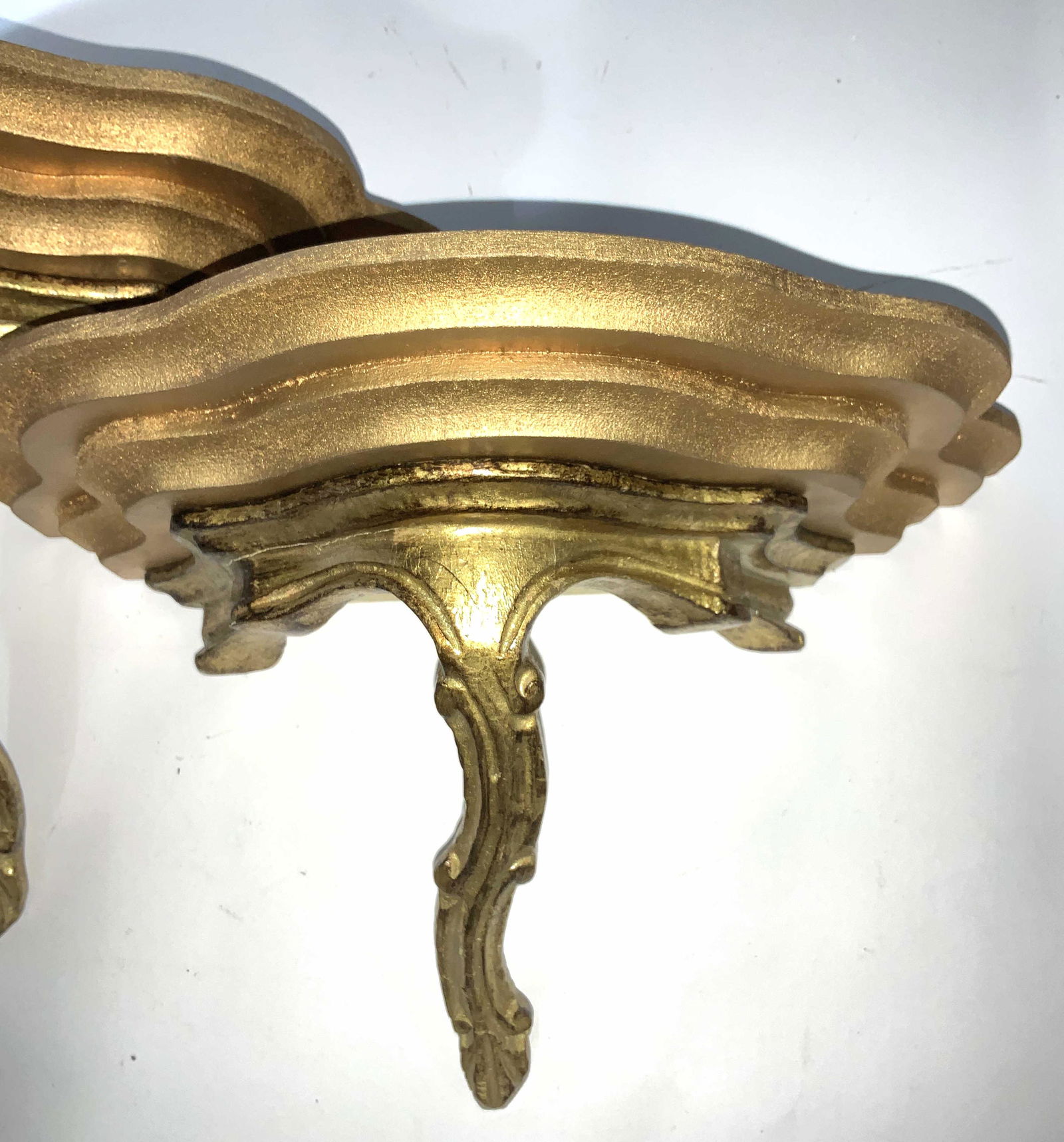 Pair Gilt Wood & Gold Paint Wall Sconces (1 of 9)