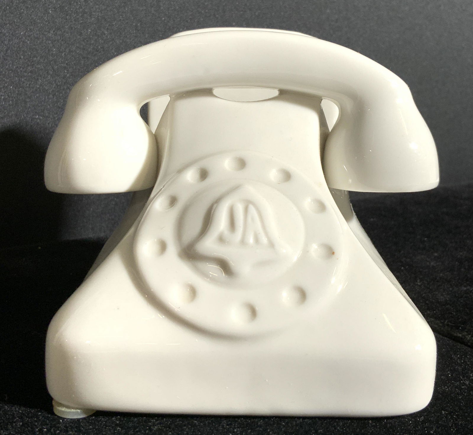 JONATHAN ADLER Porcelain Telephone Figure (1 of 10)