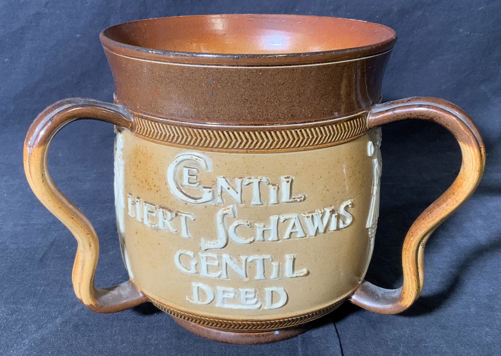 Royal Doulton Stoneware 3 Handled Pot (1 of 10)