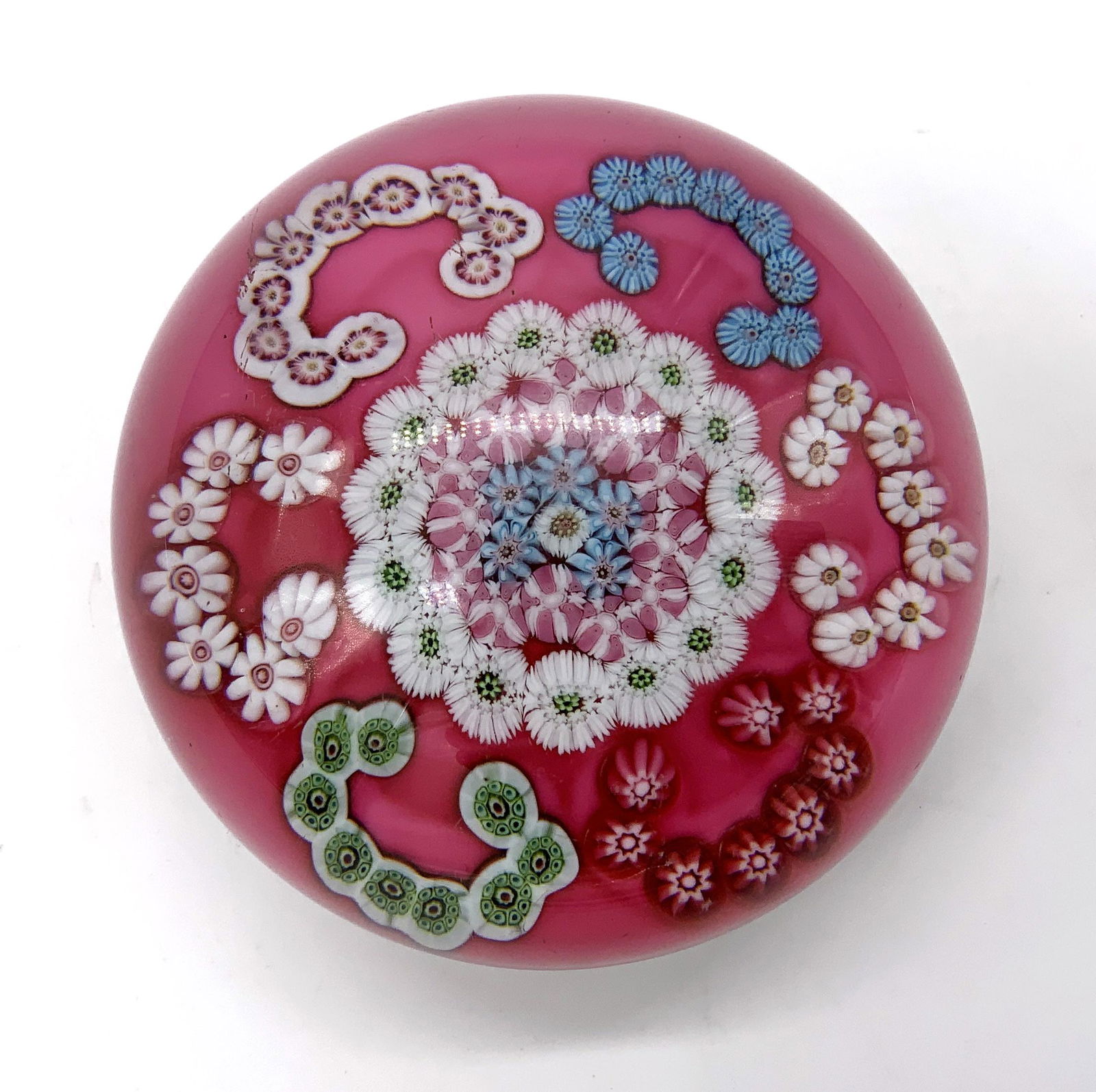 Floral Art Glass Paperweight (1 of 4)