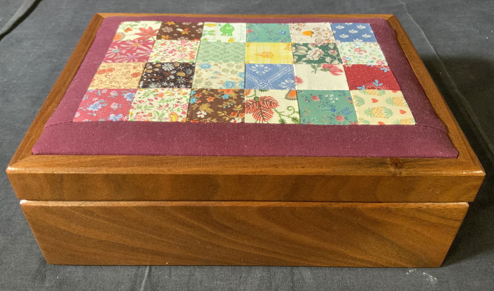 Quilt Top Wooden Box (1 of 6)