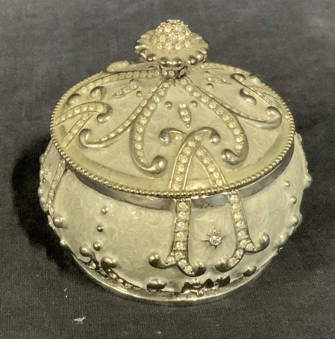 Lidded Enamelware Trinket Dish (1 of 6)