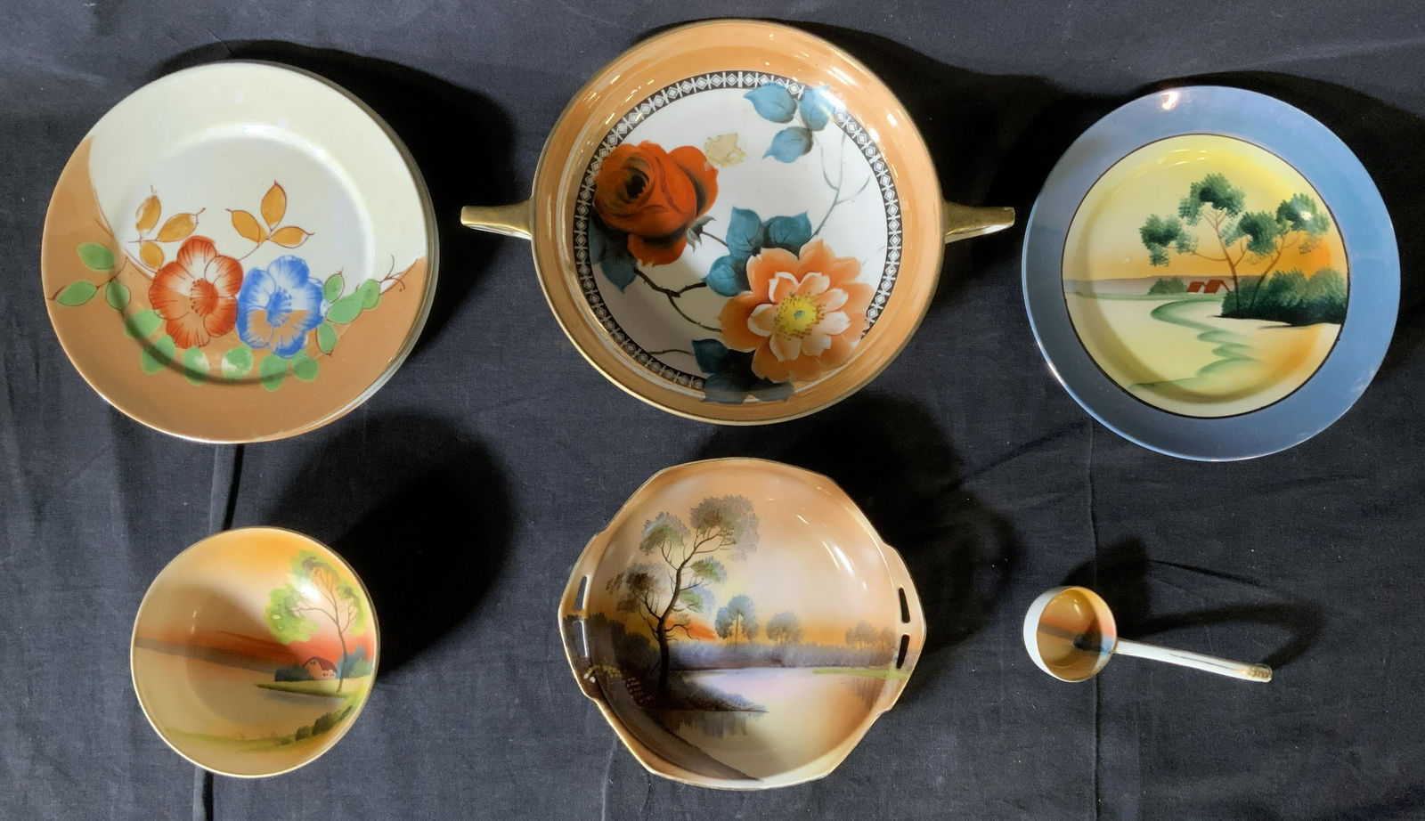 Lot 9 Vintage Japanese Porcelain (1 of 8)