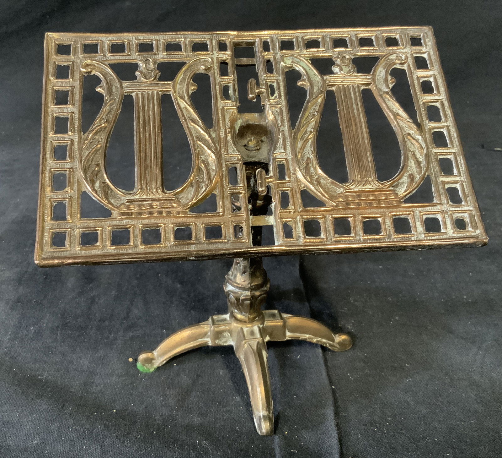 Copper Toned Metal Miniature Music Stand (1 of 7)