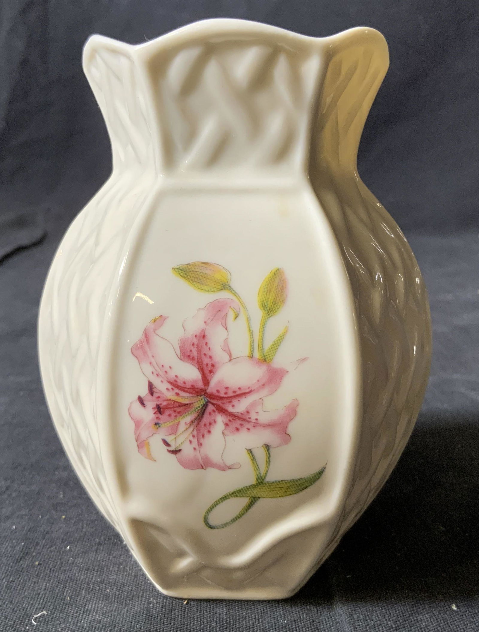 BELLEEK China Vase (1 of 5)