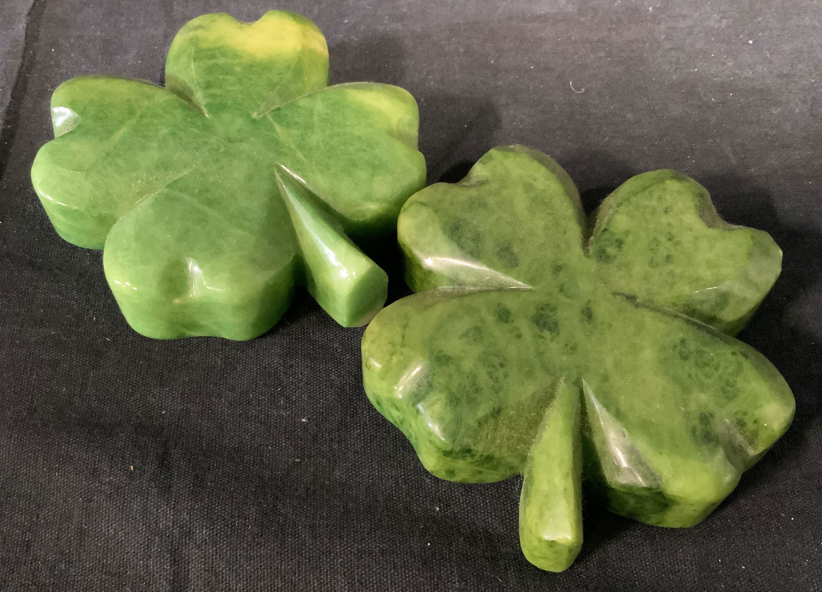 Pair Hand Carved Alabaster Clovers Ornaments (1 of 6)