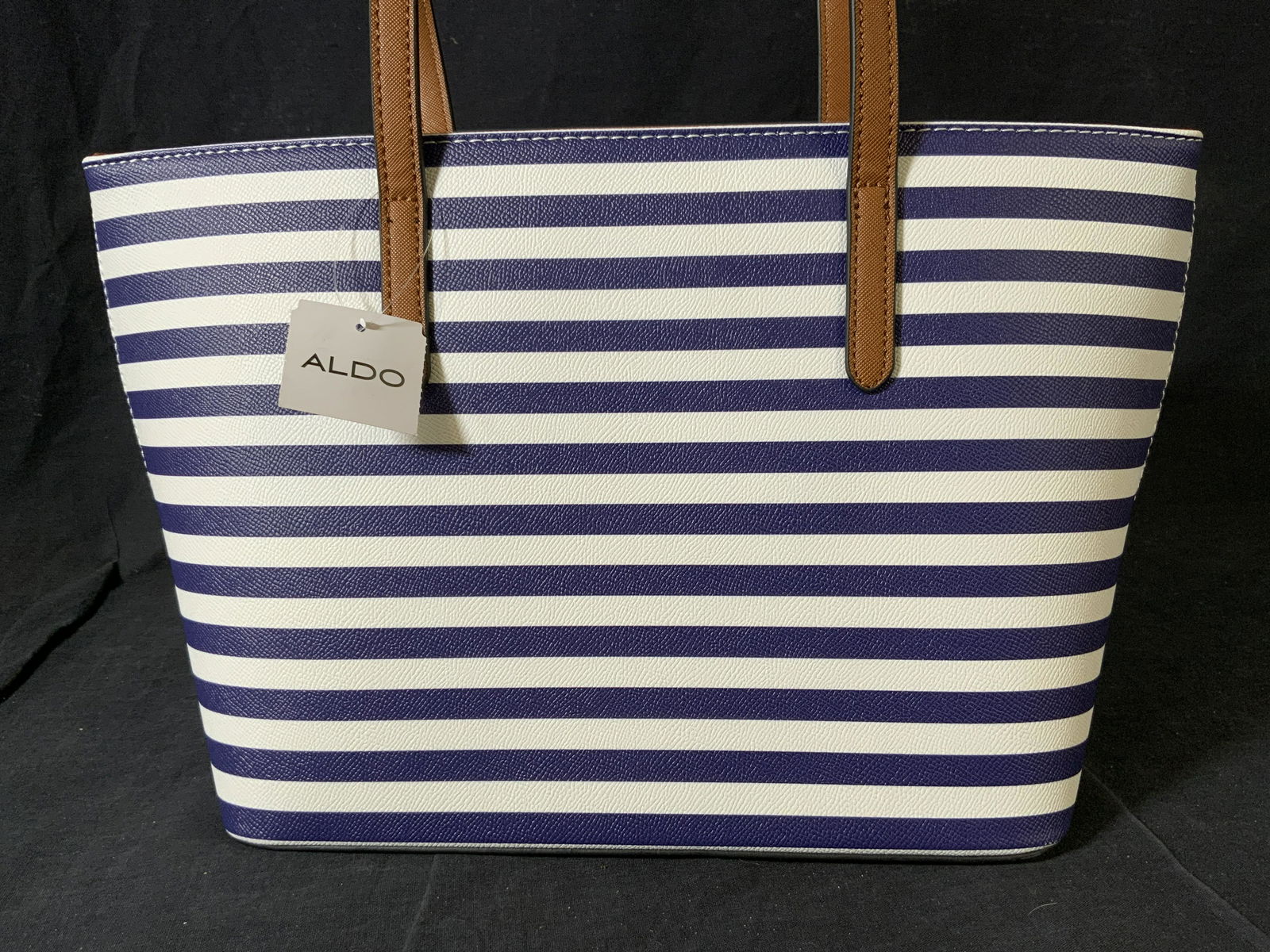ALDO Nautical Handbag purse: ALDO Nautical Handbag, inscription reads ‘Aldo’, measures 9 1/4 x 15 inches, drop measures 8 3/4 inches, original tags attached, never used, Aldo, handbag, women’s accessory, women’s fashion,