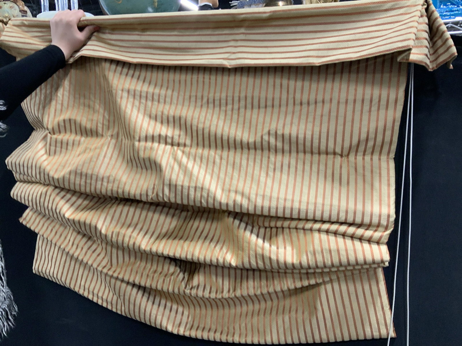 Pair Striped Silk Roman Shades with Valence: Silk Fabric Roman shades from a Park Avenue Manhattan Estate. Red herring bone stripes on gold with wheat style pattern to fabric. Valence board measures 43.25 in long, 3.25 in wide ( depth ) draw str