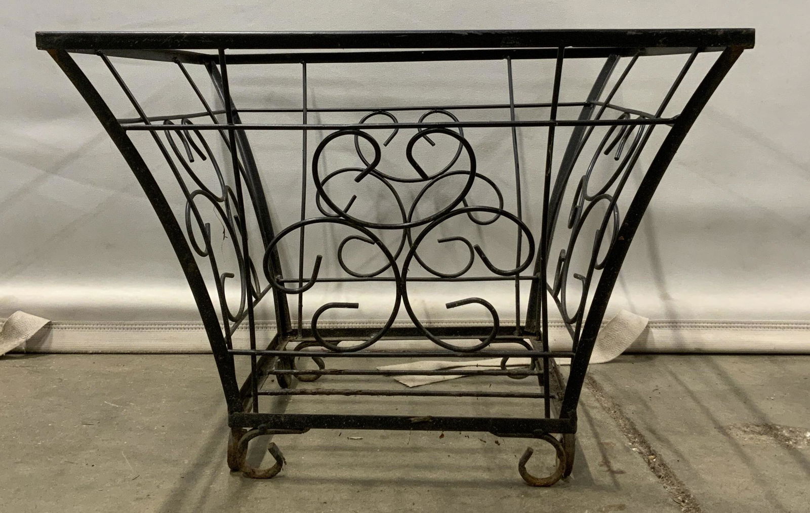 Scrolled Metal Basket (1 of 6)