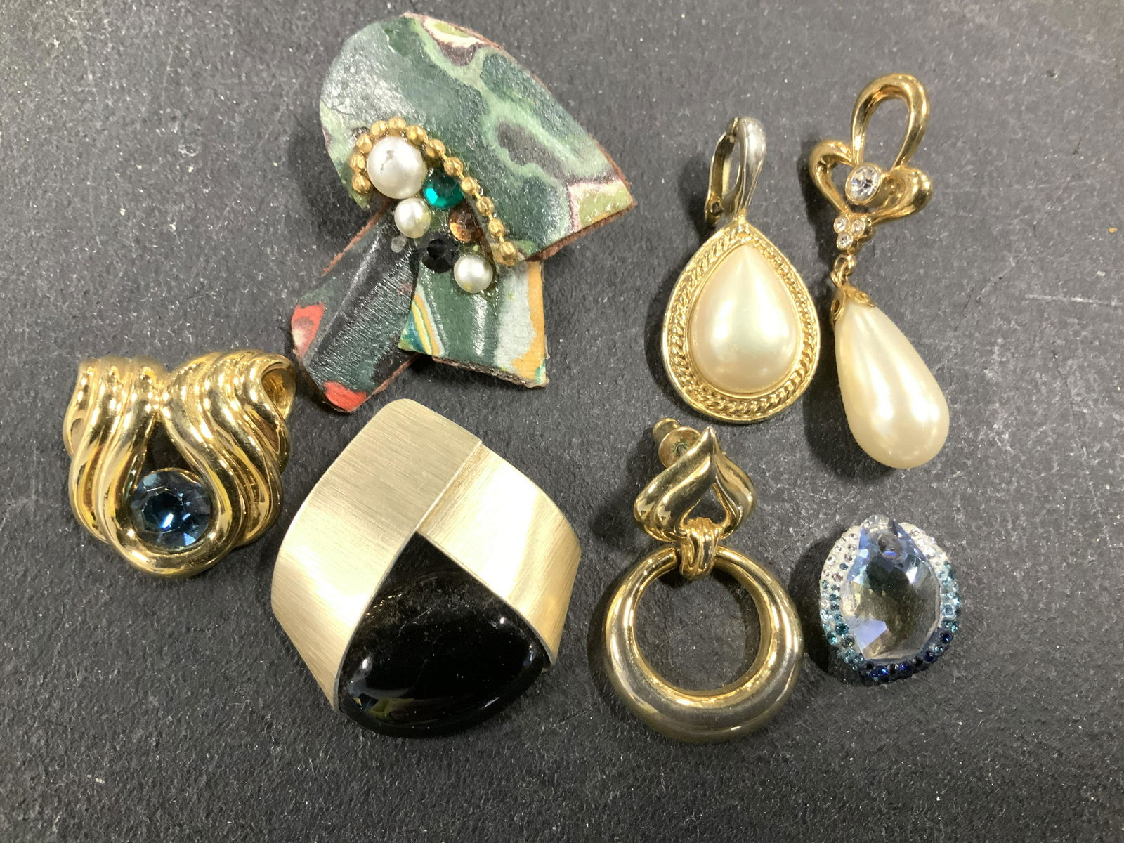 Jewelry Accessories Making Odds and Ends (1 of 5)