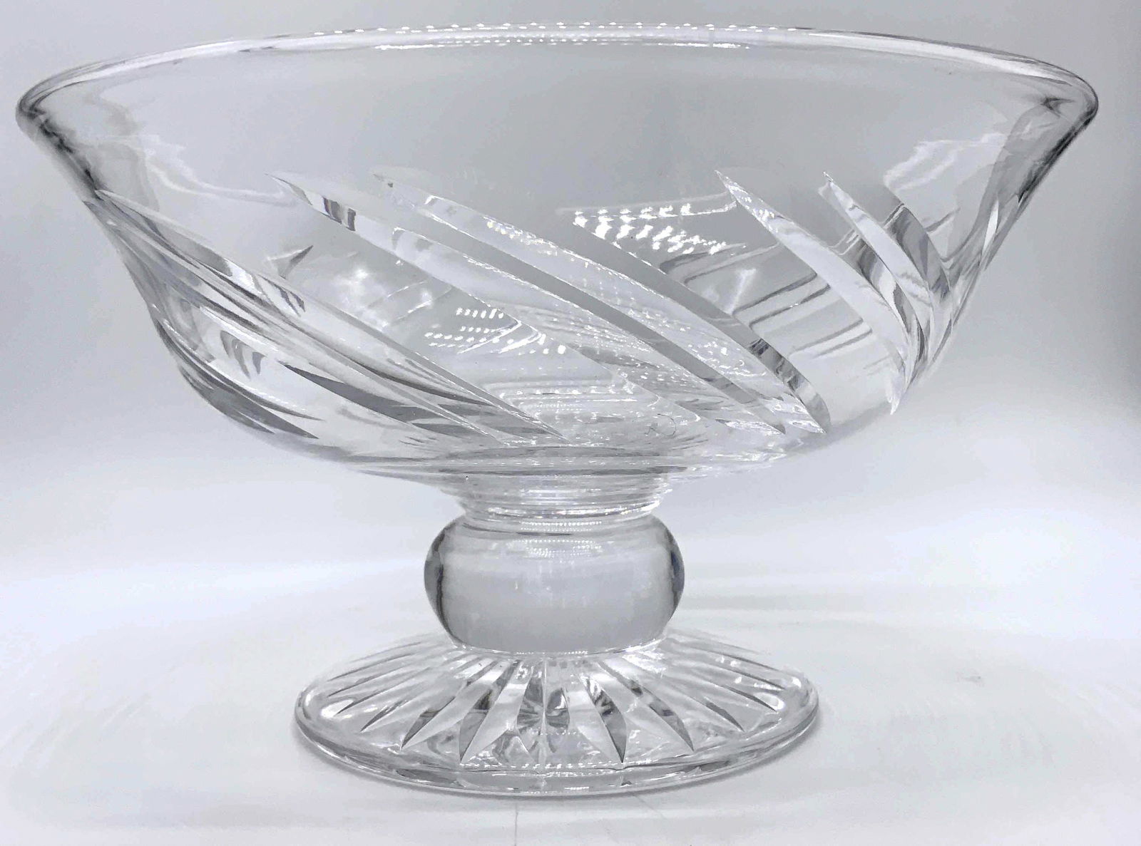 STUART ENGLAND Crystal Footed Dish (1 of 5)