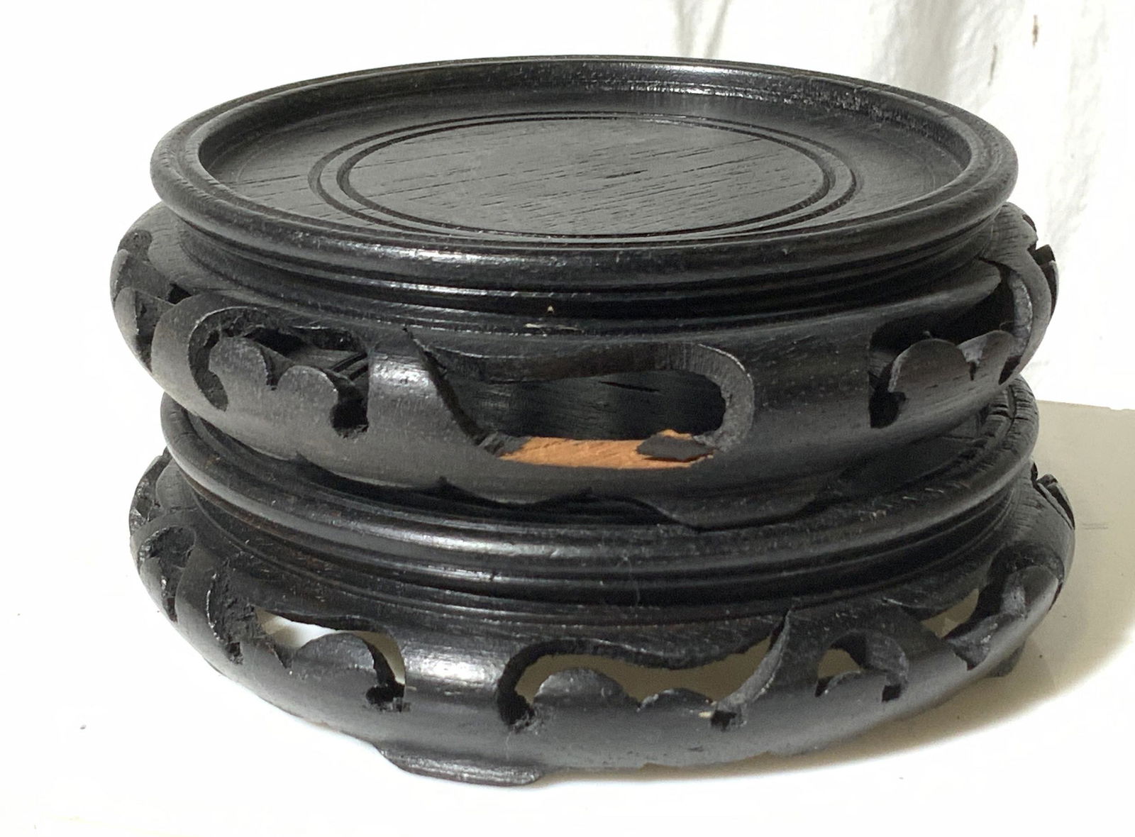 Collectible Grp 4 Asian Wood Vase Stands (1 of 8)