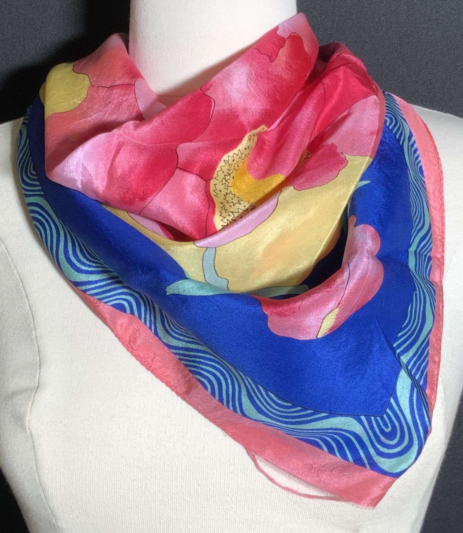 VANA Signed Floral Patterned Silk Square Scarf (1 of 10)