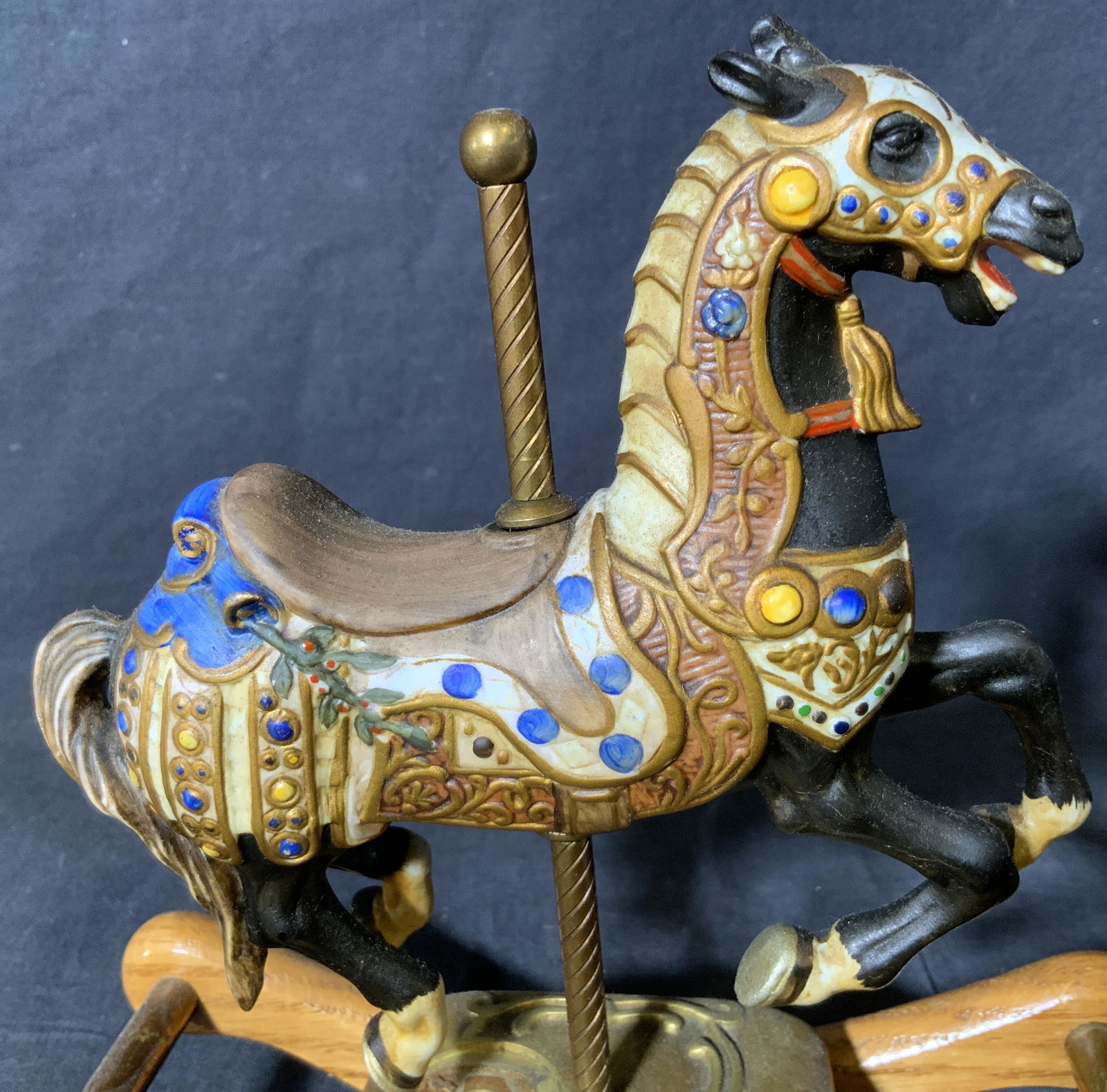 Rocking Horse Music Figural (1 of 8)