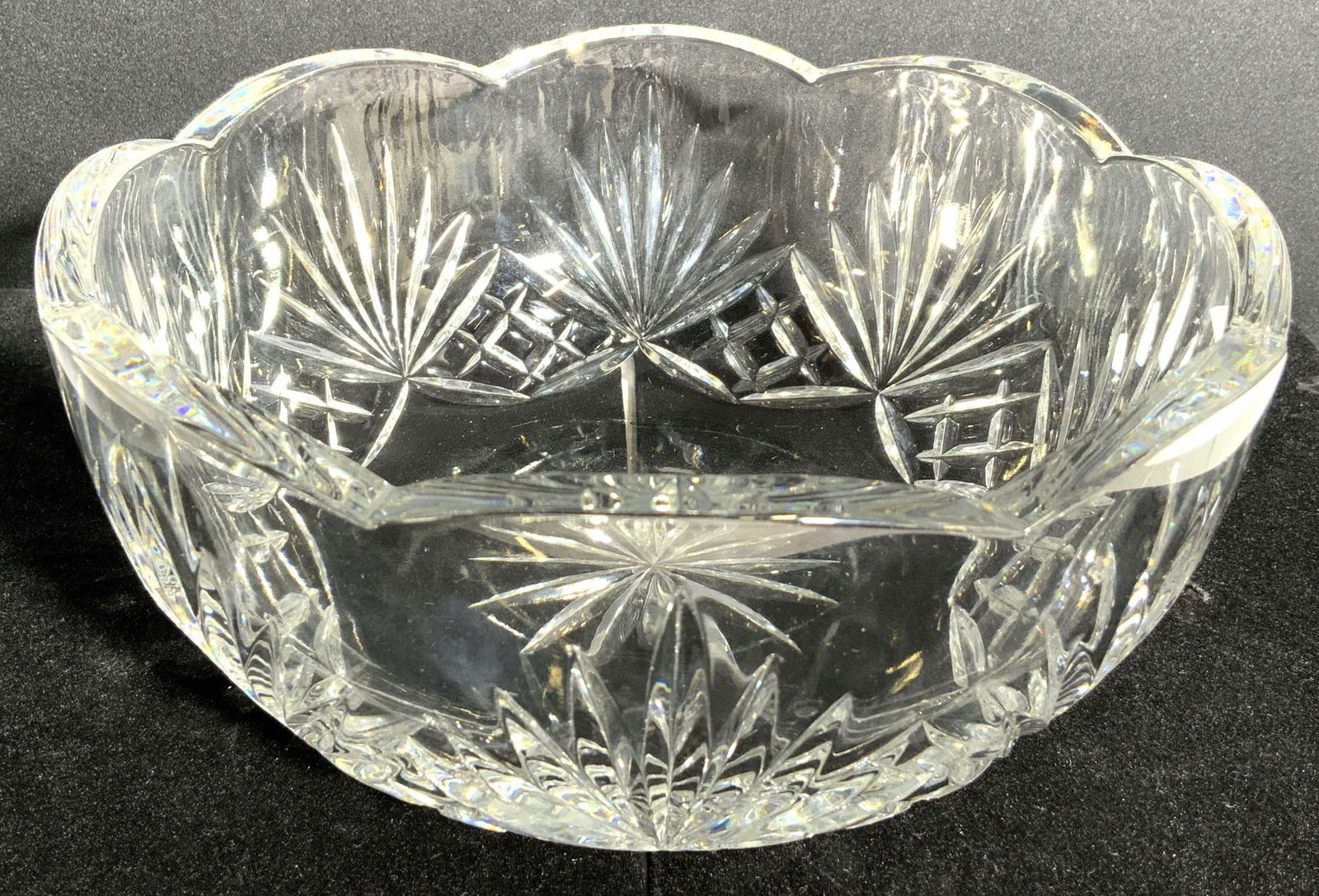 ROGASKA Cut Crystal Centerpiece Bowl (1 of 8)