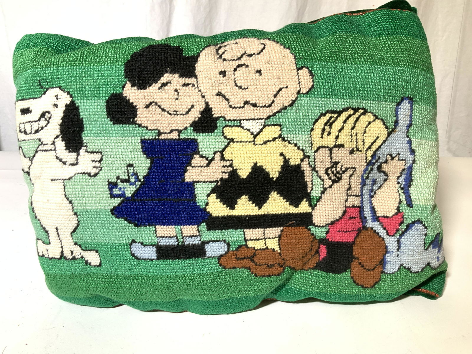 Vintage PEANUTS GANG Needlepoint Pillow (1 of 6)