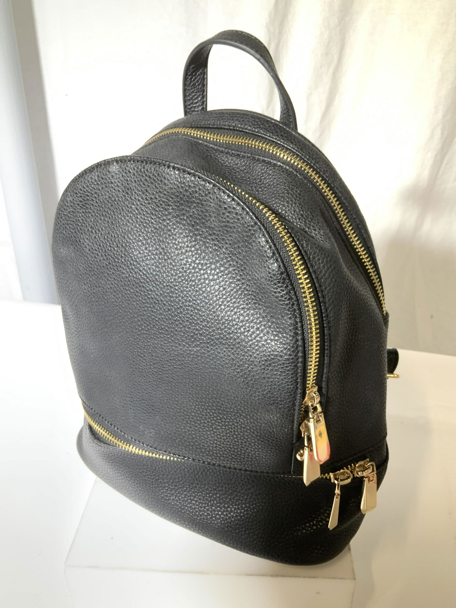 Pebbled Leather ISABELLE Ladies Backpack Purse (1 of 7)