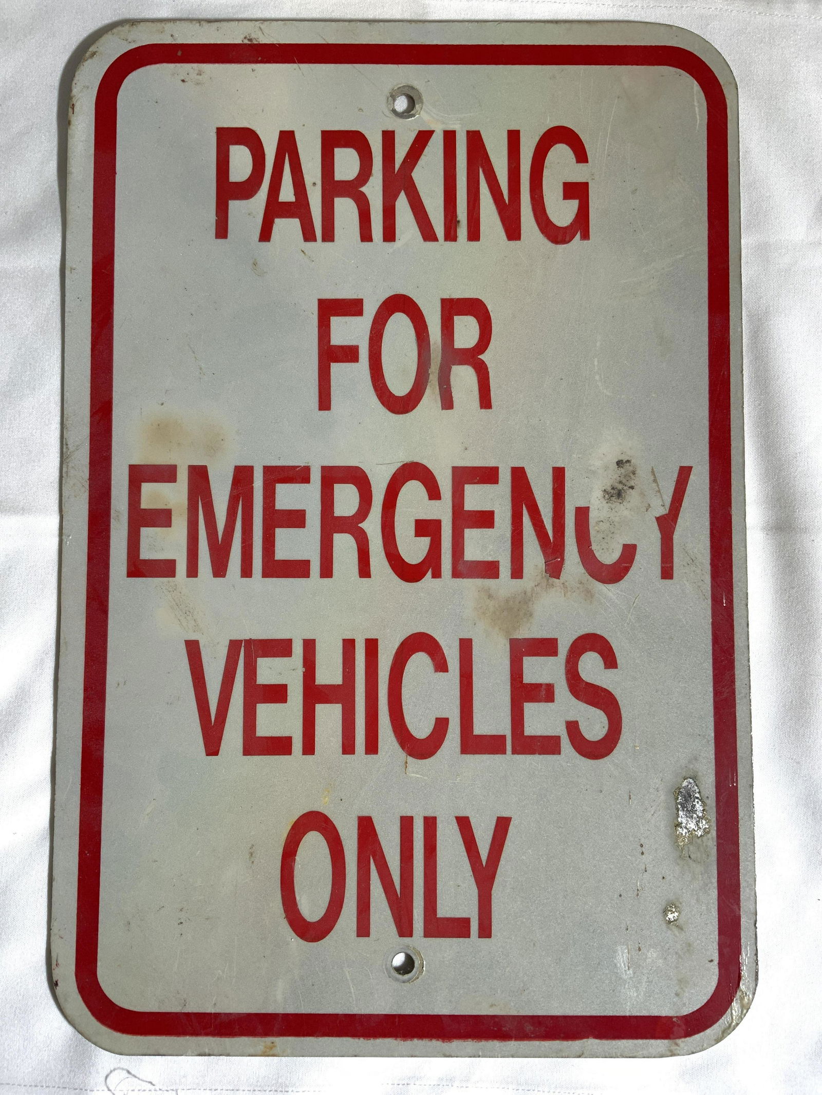 PARKING FOR EMERGENCY VEHICLES ONLY Street Sign (1 of 8)