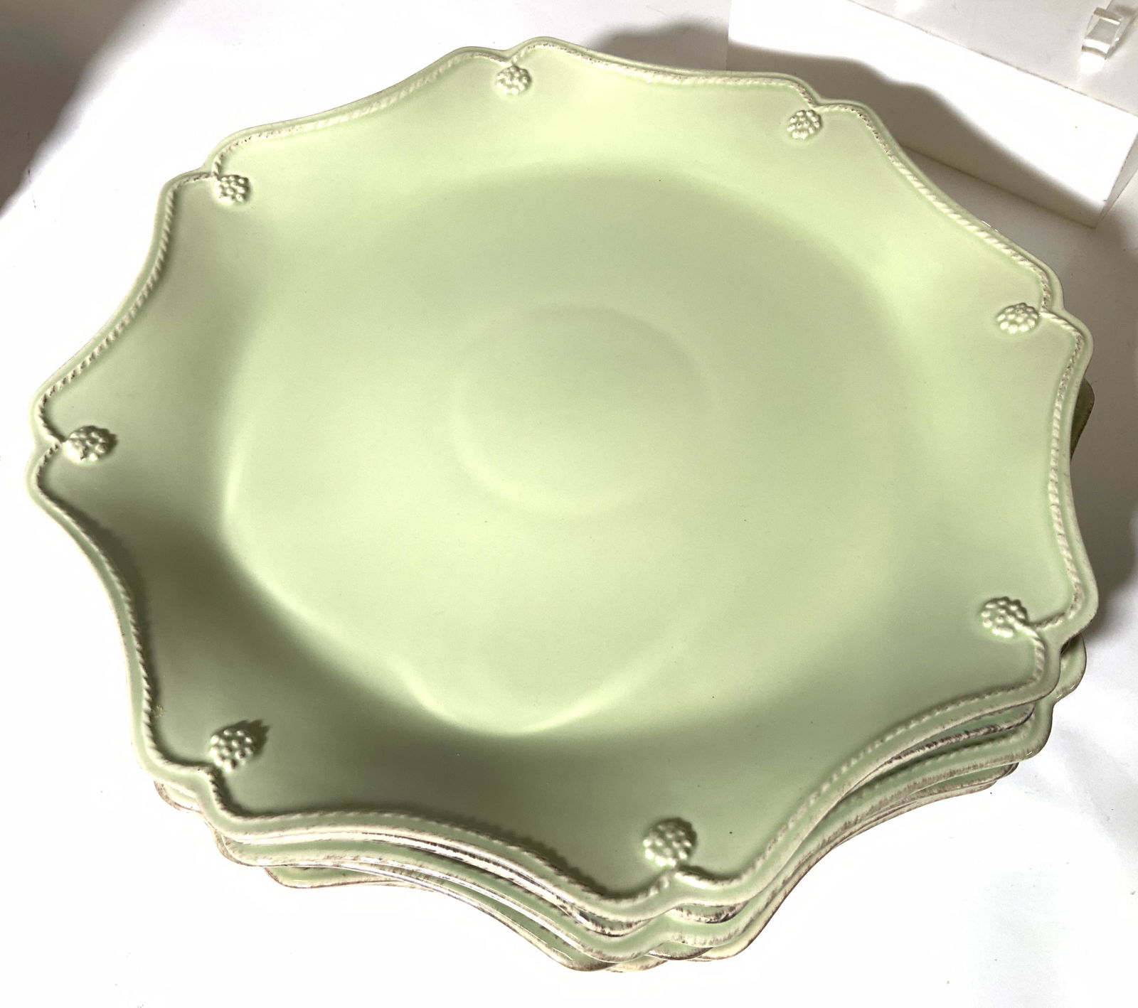 JULISKA Berry & Thread Ceramic Charger Set 6 (1 of 6)