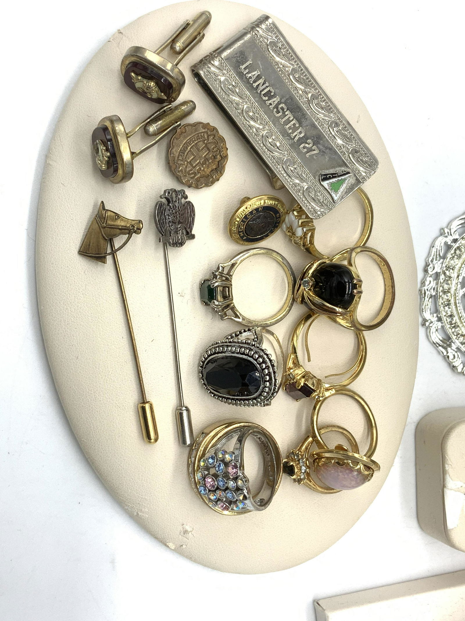 Large Group Unisex Costume Jewelry (1 of 8)