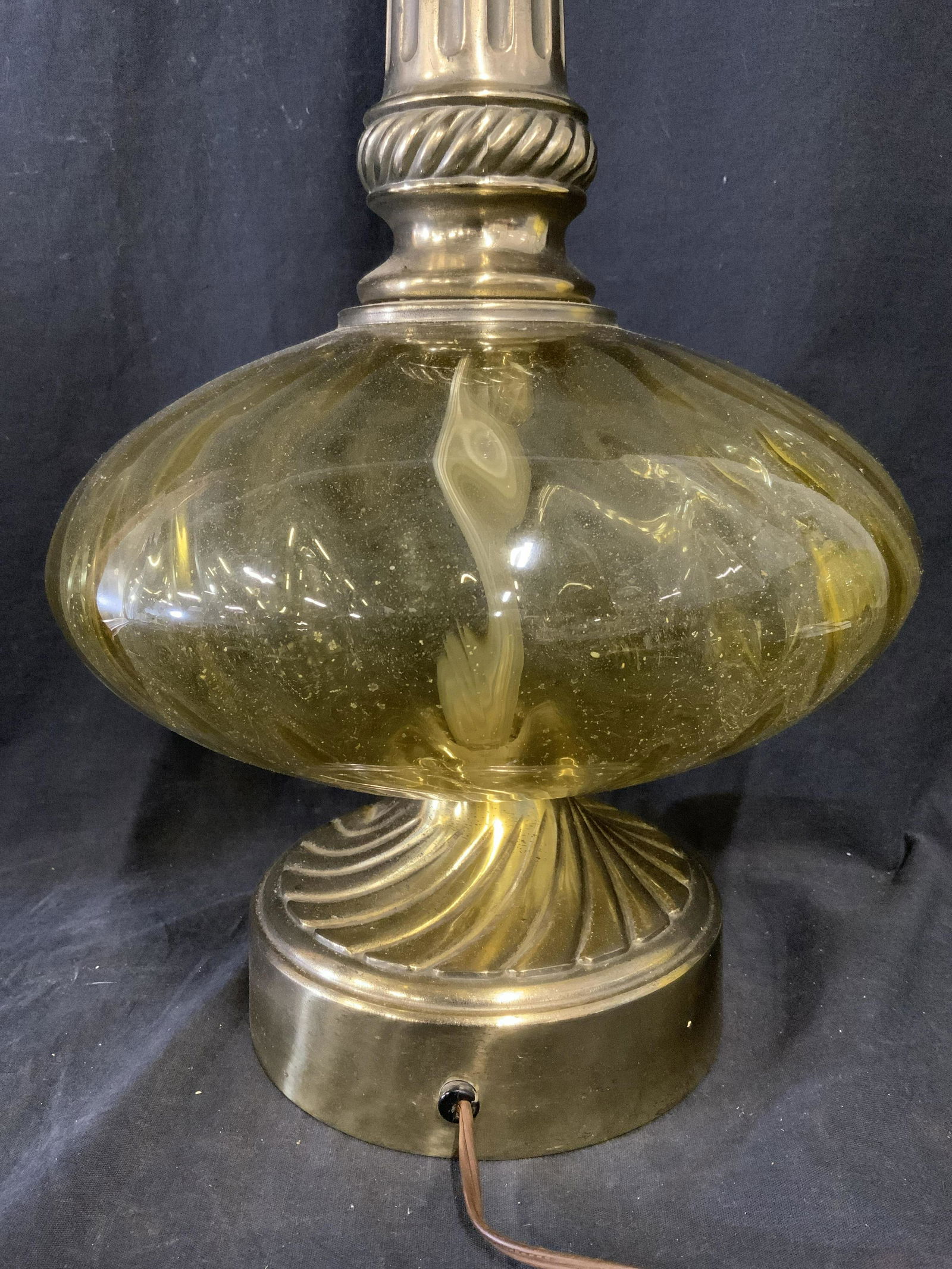 Brass & Glass Tabletop Lamp (1 of 8)