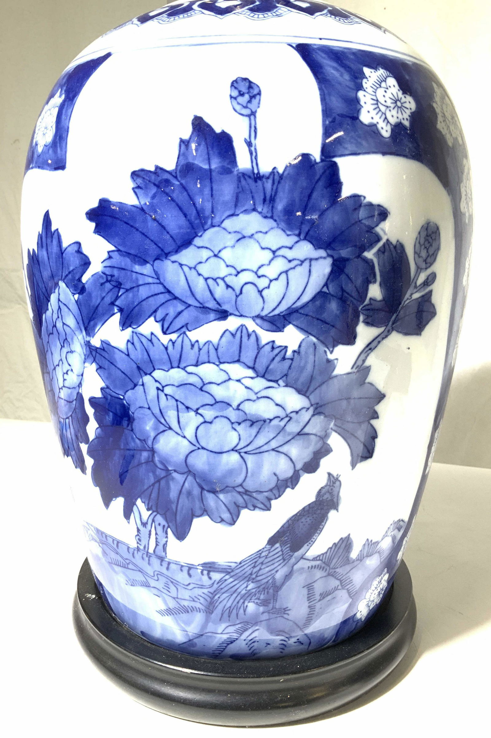 Vintage Asian Doucai Porcelain Lamp (1 of 7)