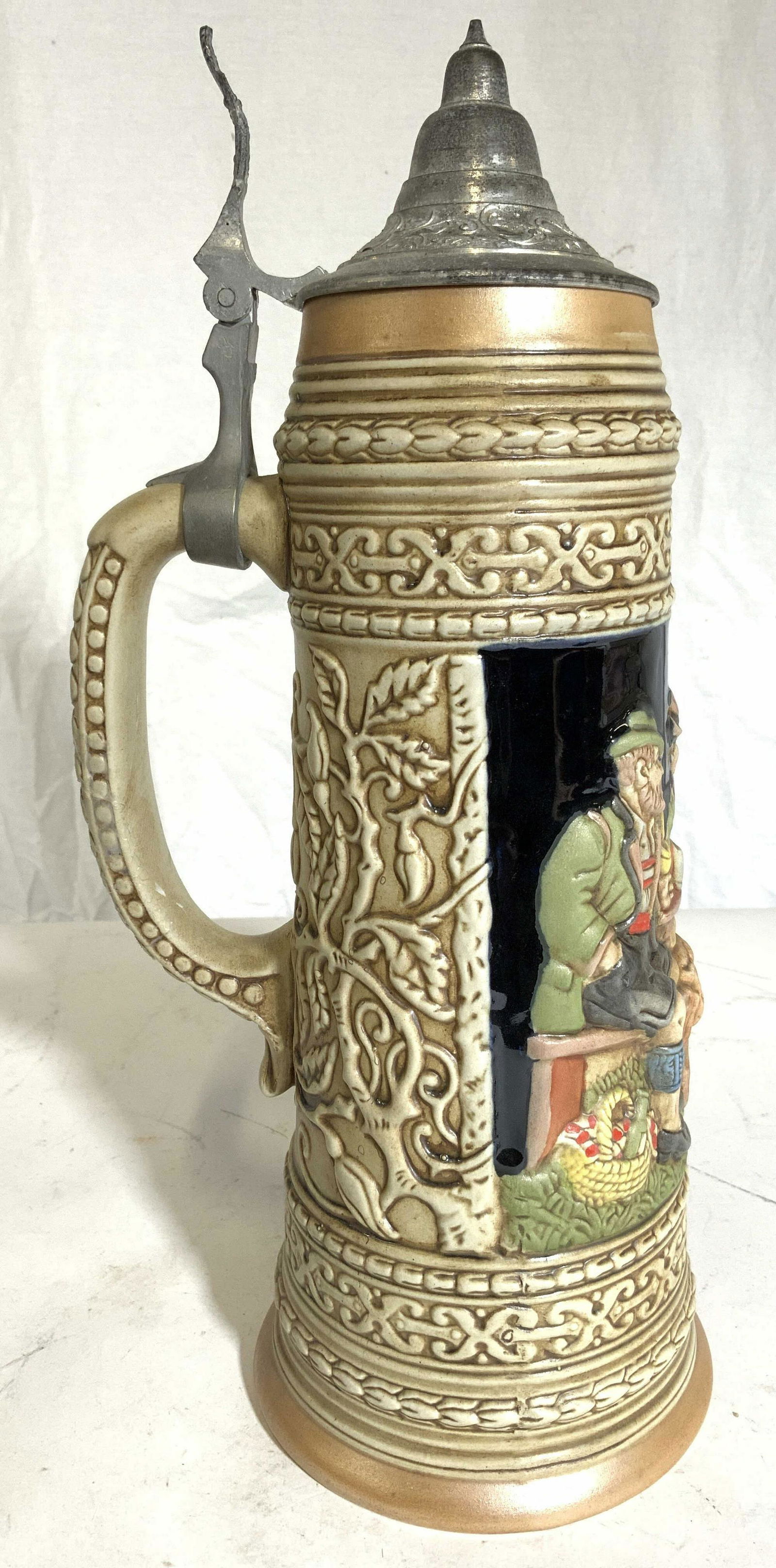 CERAMARTE German Style Ceramic Beer Stein (1 of 5)