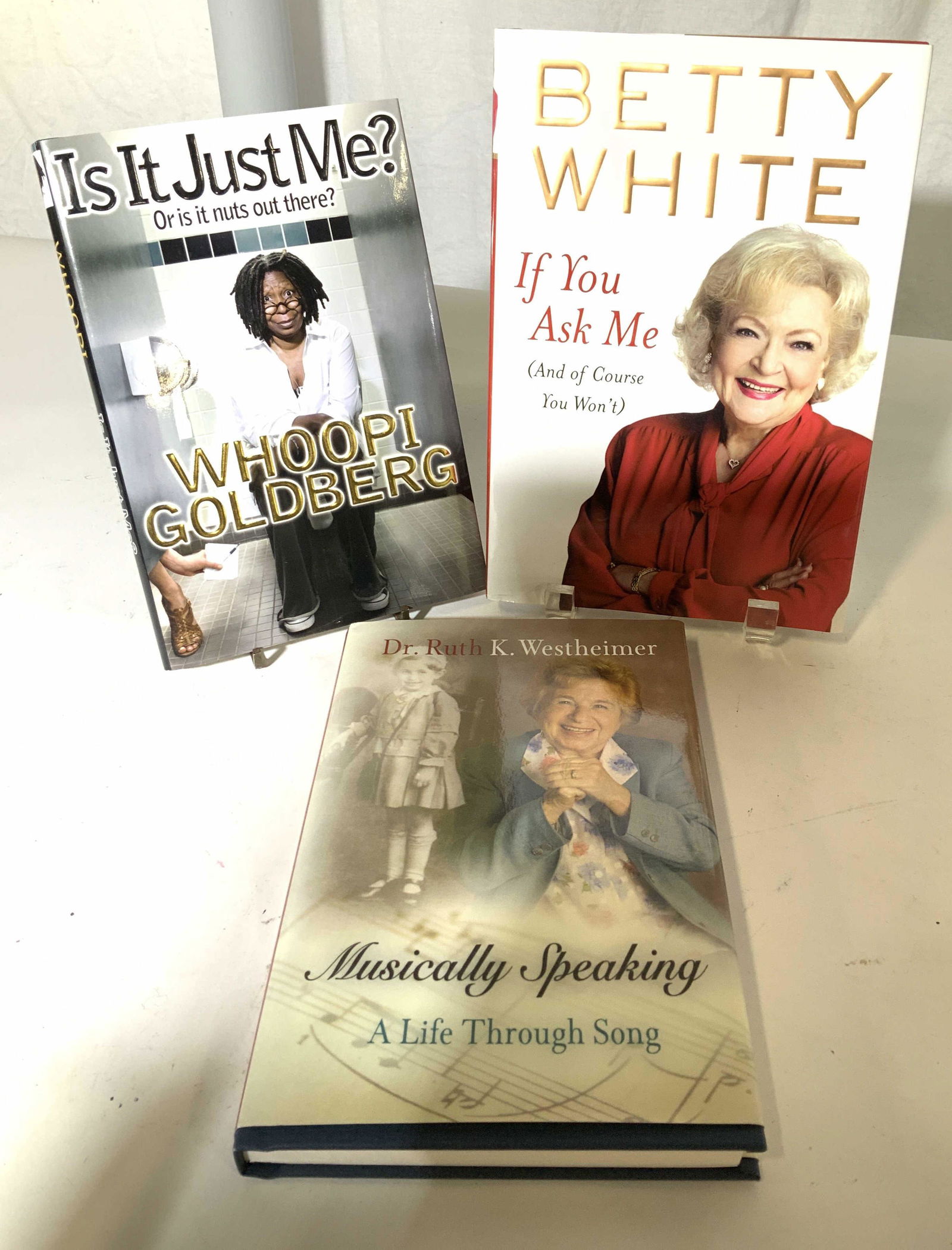 SIGNED Books, Whoopi, Betty White, Dr Ruth (1 of 12)