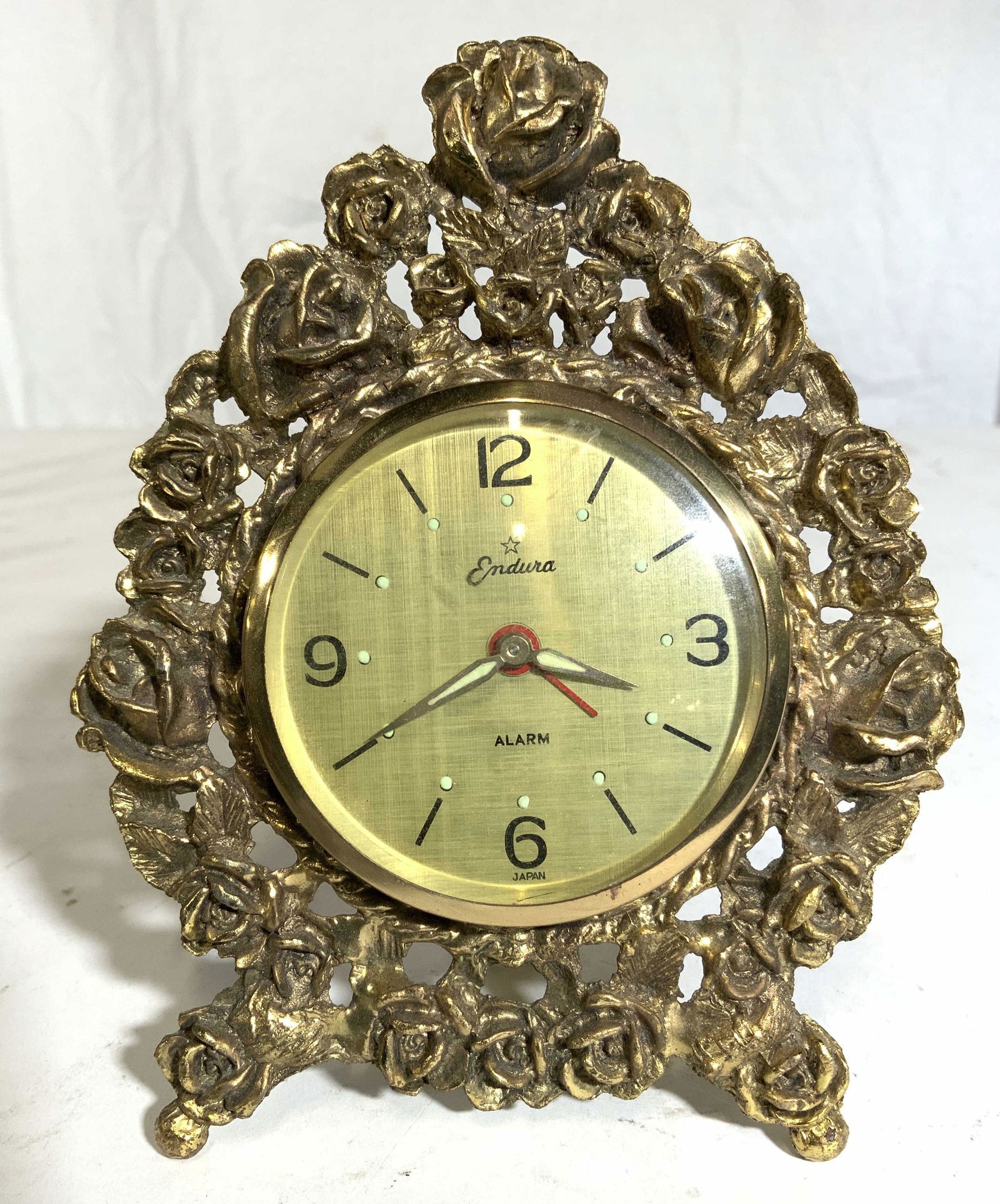 ENDURA Vintage Ornate Brass Alarm Clock (1 of 7)