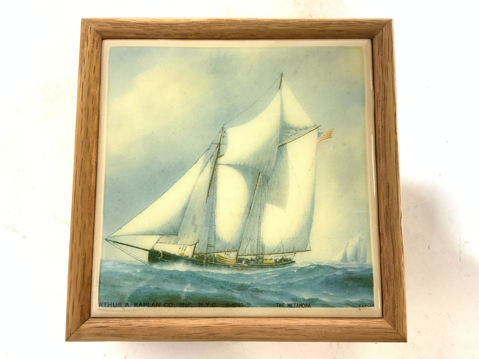 GRAPHIC ART TILES Wooden Lidded Trinket Box (1 of 7)