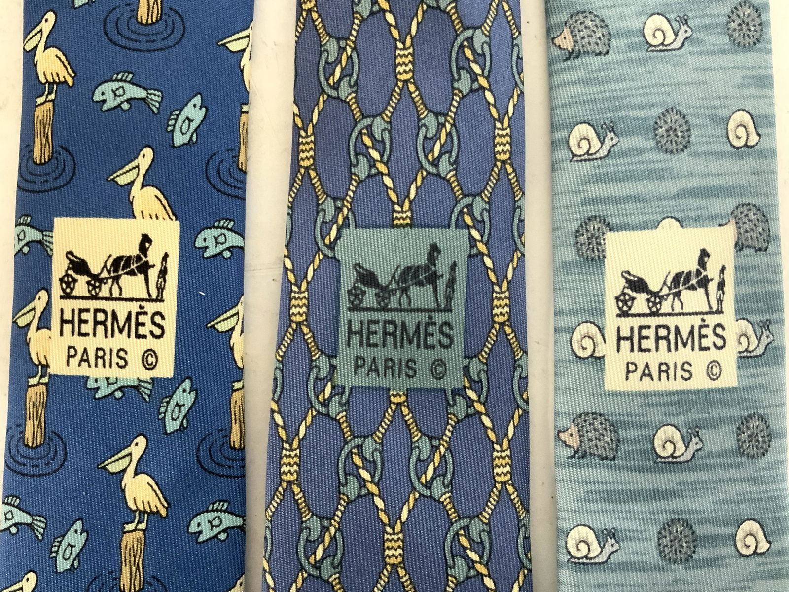 Lot 3 HERMÈS PARIS Men’s Silk Neckties (1 of 7)