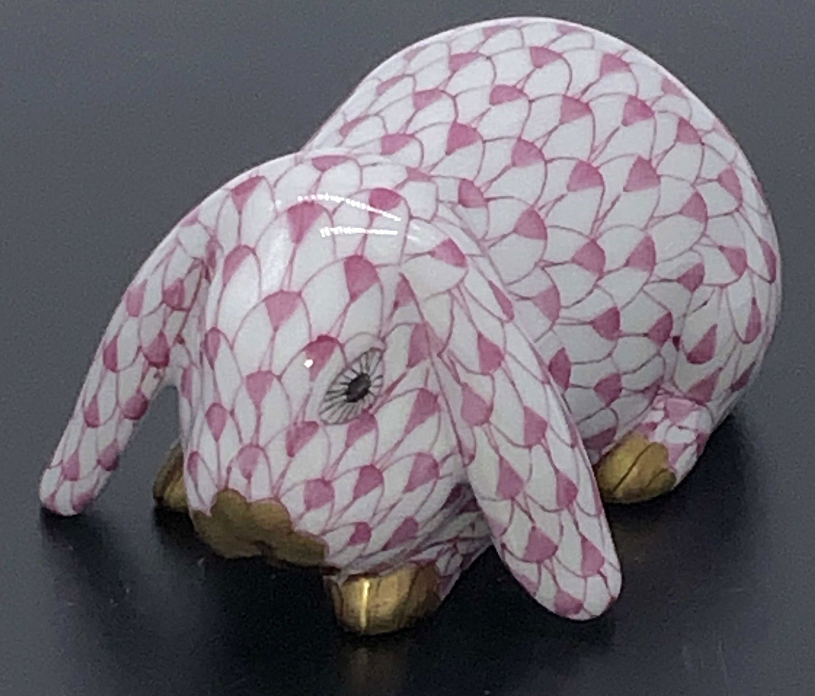 HEREND Hungary Pink Porcelain Bunny (1 of 6)