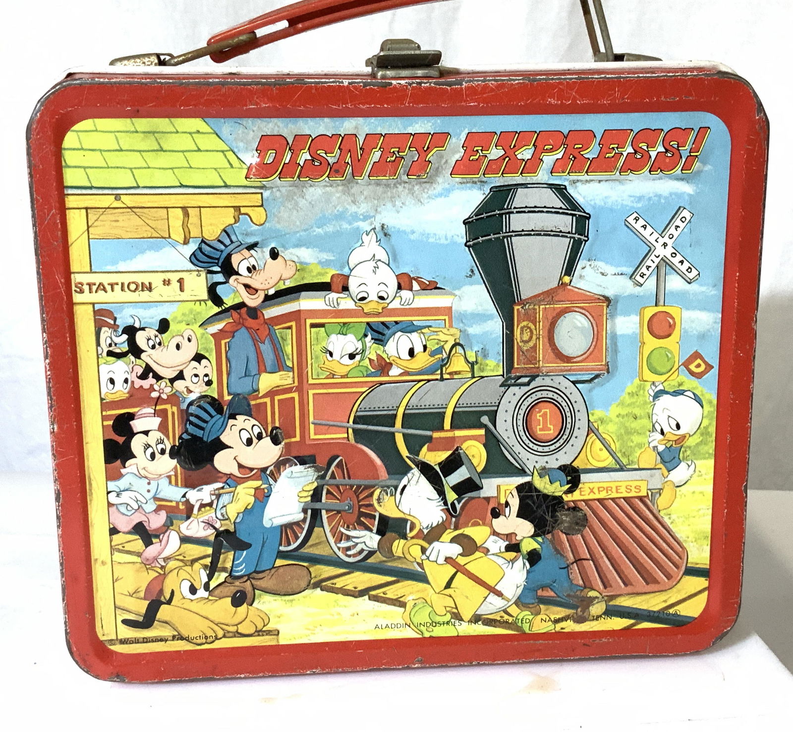 Collectible Vintage DISNEY EXPRESS Metal Lunchbox (1 of 7)