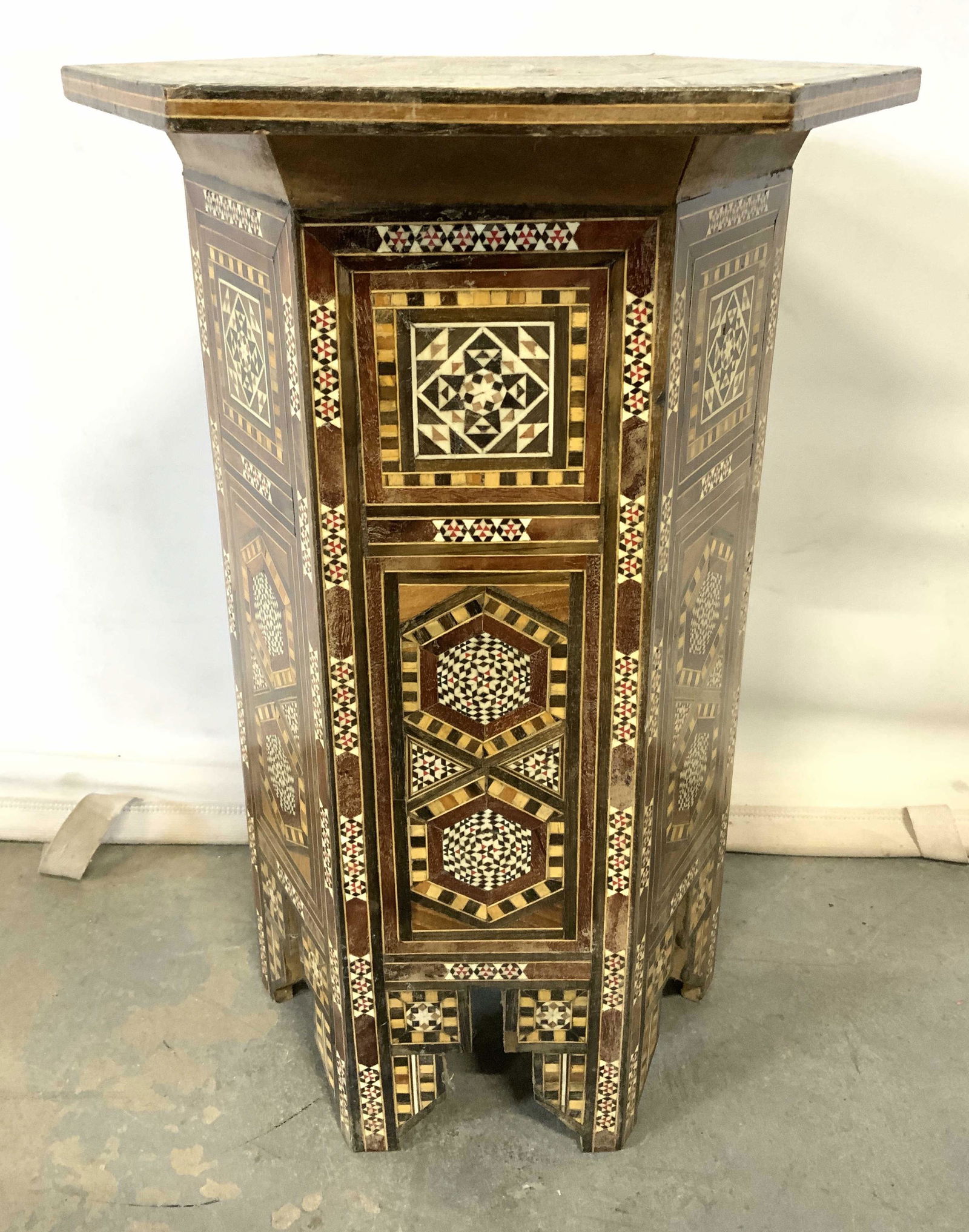 Vntg Moorish Mother of Pearl Inlay Pedestal Table (1 of 7)