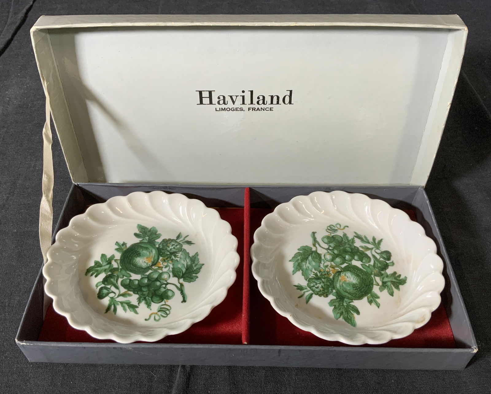Pair HAVILAND LIMOGES Porcelain Dishes (1 of 5)