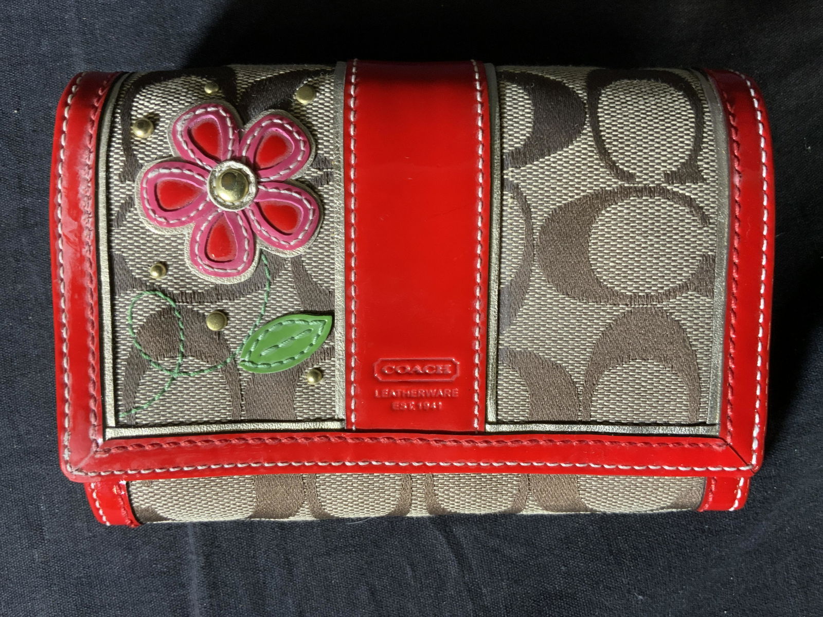 COACH Leather Wallet (1 of 6)