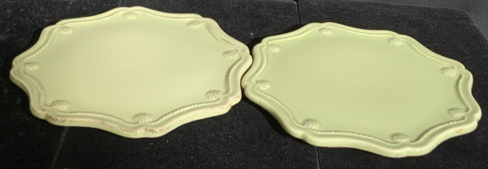 Pair JULISKA Signed Berry & Thread Ceramic Trivets (1 of 8)