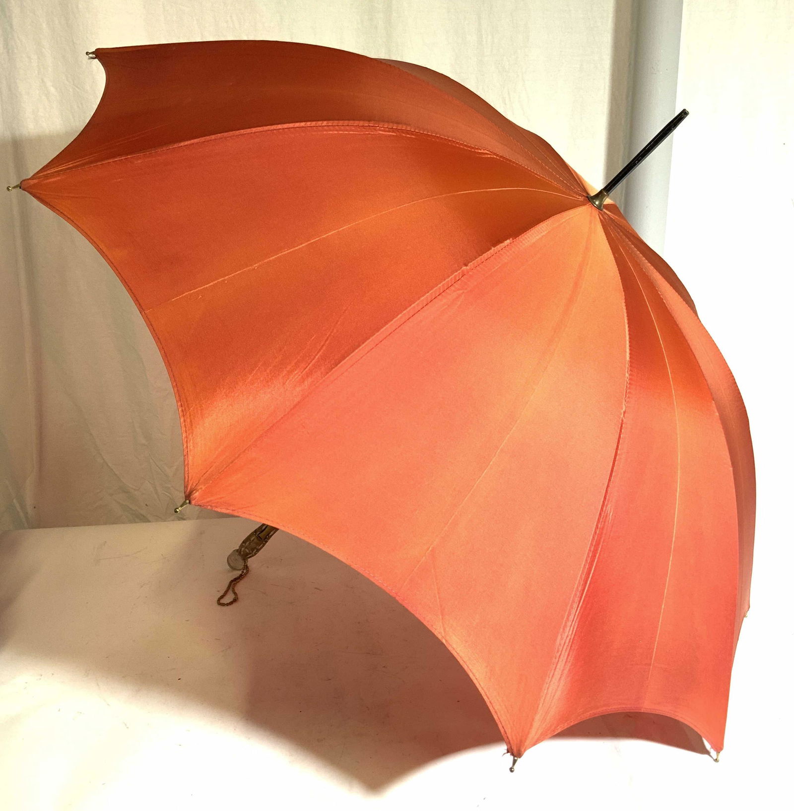GIANT UMBRELLA CO Orange Umbrella Parasol (1 of 10)